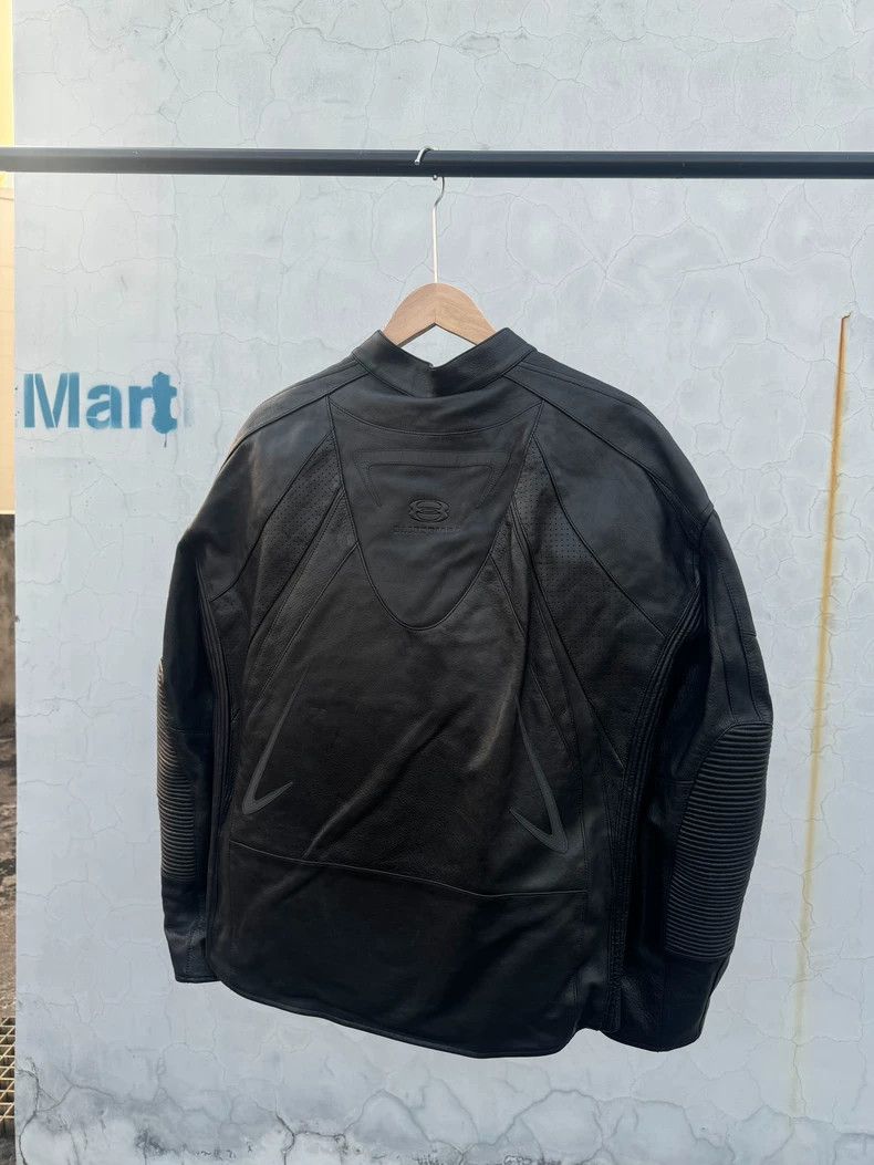 Balenciaga Balenciaga size os 23aw Sample Inflatable Leather jacket 25 Size US S / EU 44-46 / 1 - 2 Thumbnail