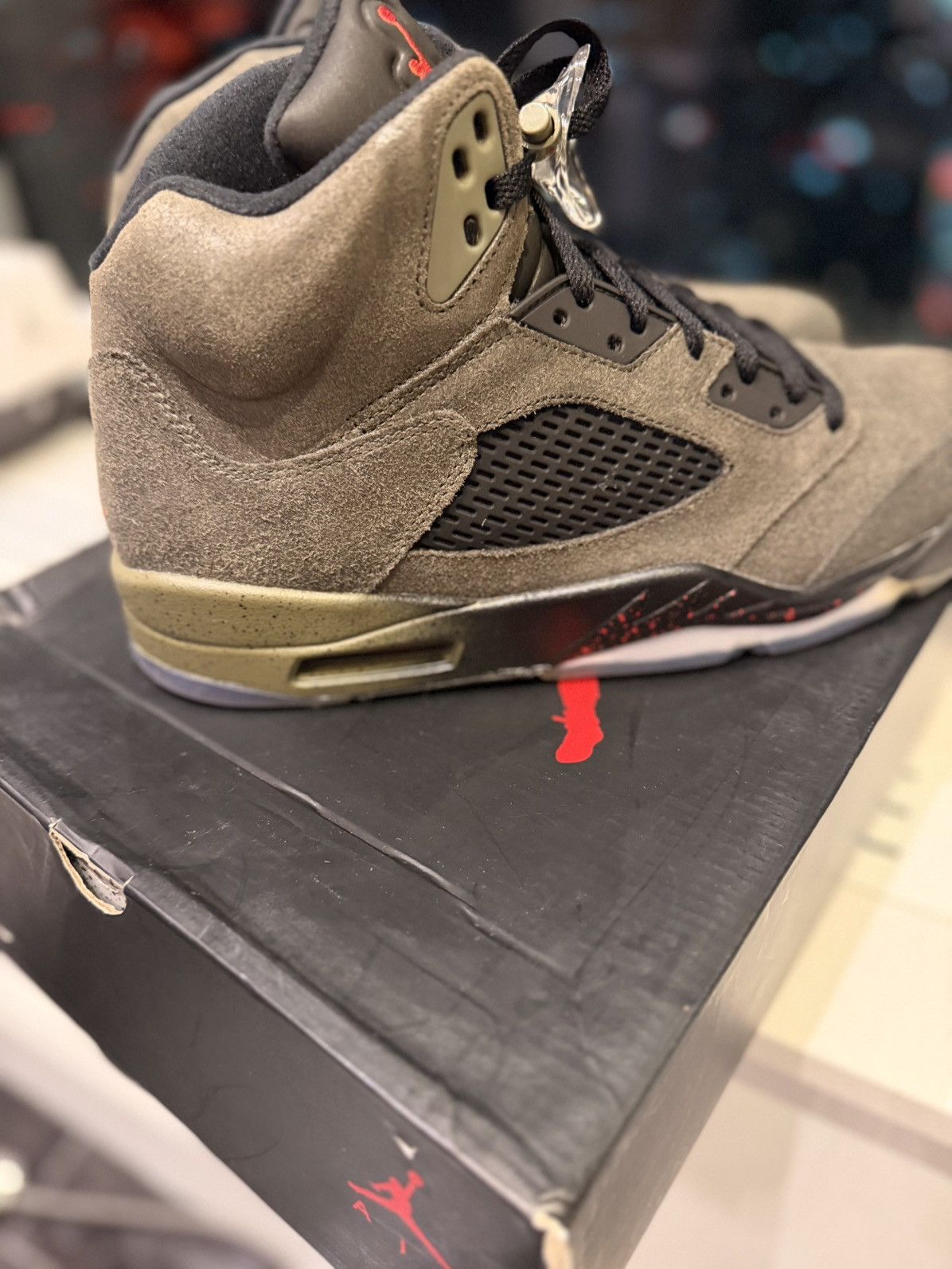 Jordan Brand 2013 Air Jordan V (5) Fear Pack Size US 11.5 / EU 44-45 - 6 Thumbnail