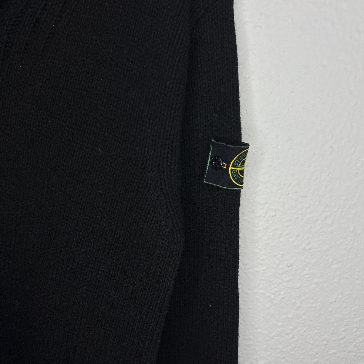 Stone Island × Vintage Vintage Stone Island Knitwear Jumper Sweater Green Badge Size US M / EU 48-50 / 2 - 4 Thumbnail