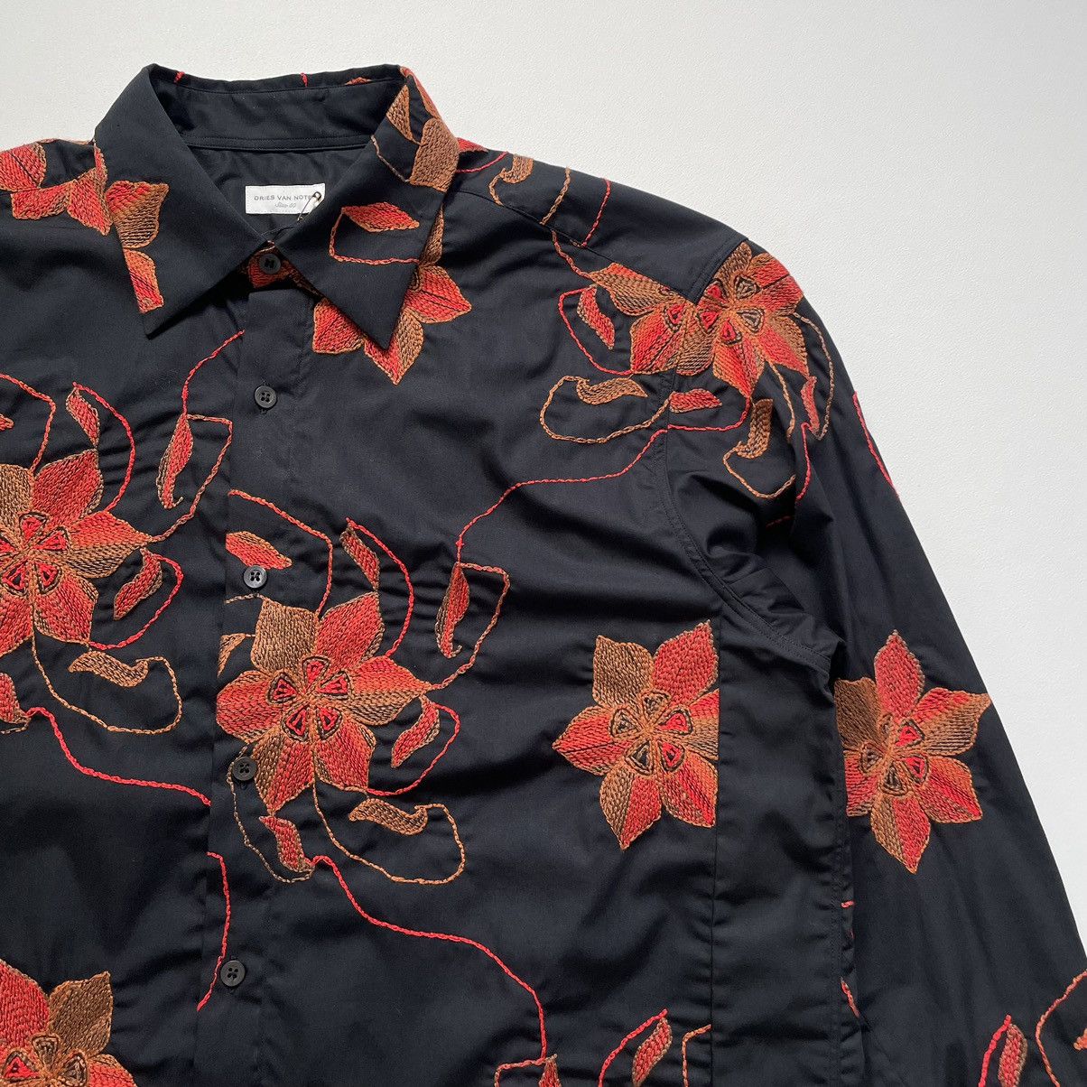 Dries Van Noten A/W 17 ‘Flower Embroidered’ Black Shirt Size US M / EU 48-50 / 2 - 7 Thumbnail