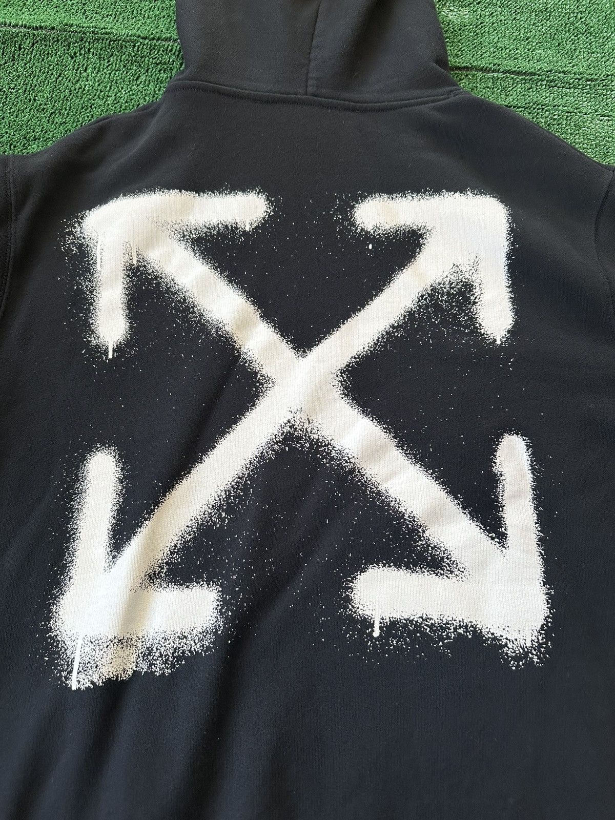 Other Off White SS22 Black Logo Arrows Hoodie Size Medium Used Size US M / EU 48-50 / 2 - 11 Thumbnail