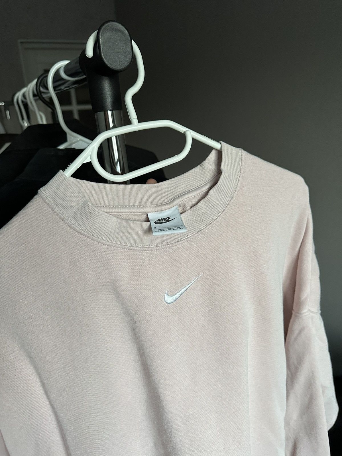 Nike × Nike ACG × Vintage 🐷Pink Central Swoosh Nike Sweatshirt Size US XXL / EU 58 / 5 - 5 Thumbnail