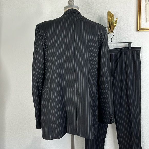 Dolce & Gabbana Dolce and Gabbana Pinstripe Virgin Wool 2 Pc 2 Button Suit s Size 46L - 6 Thumbnail