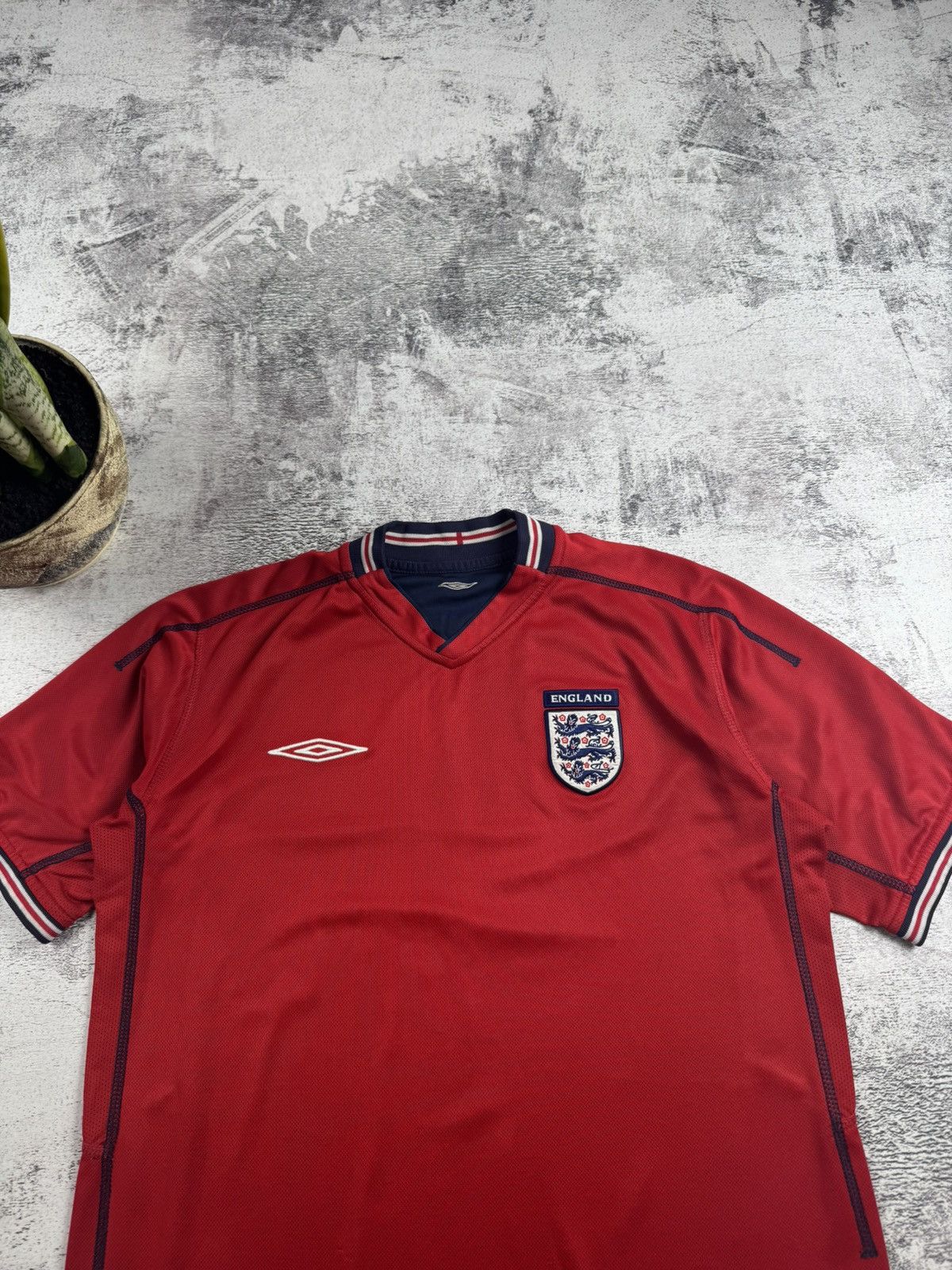 Umbro England 2 in 1 National 2002 2004 Soccer Football Jersey Blockcore T Shirt Tee Size US M / EU 48-50 / 2 - 7 Thumbnail
