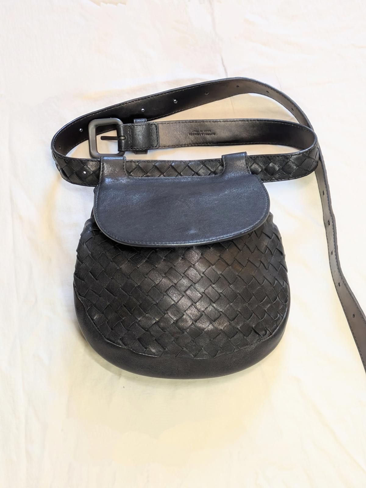 Bottega Veneta Bottega Veneta Flap Belt Bag Intrecciato Nappa Nero Black Size ONE SIZE - 1 Thumbnail