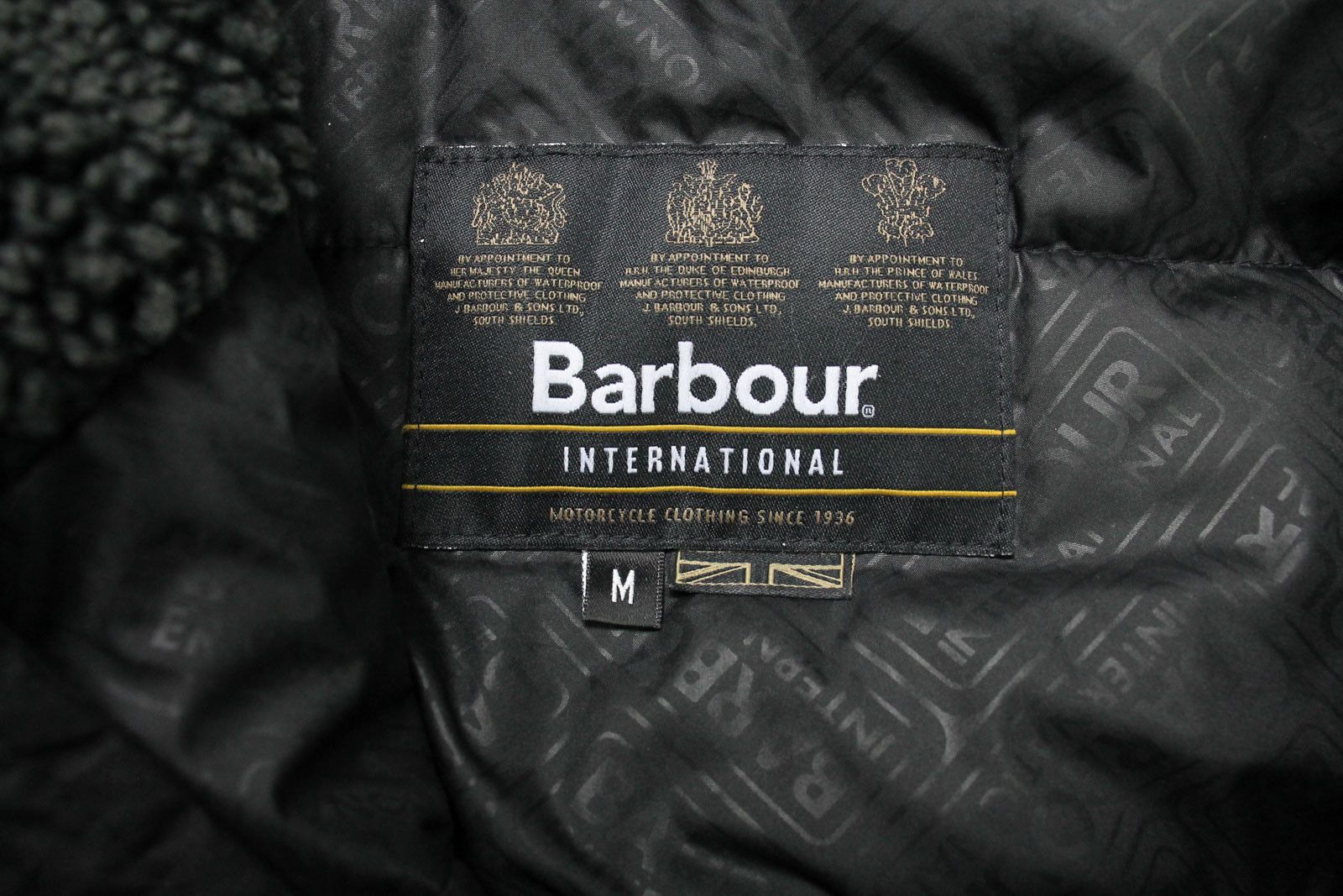 Barbour BARBOUR International Winter Storm Parka Down Men's MEDIUM Size US M / EU 48-50 / 2 - 9 Thumbnail
