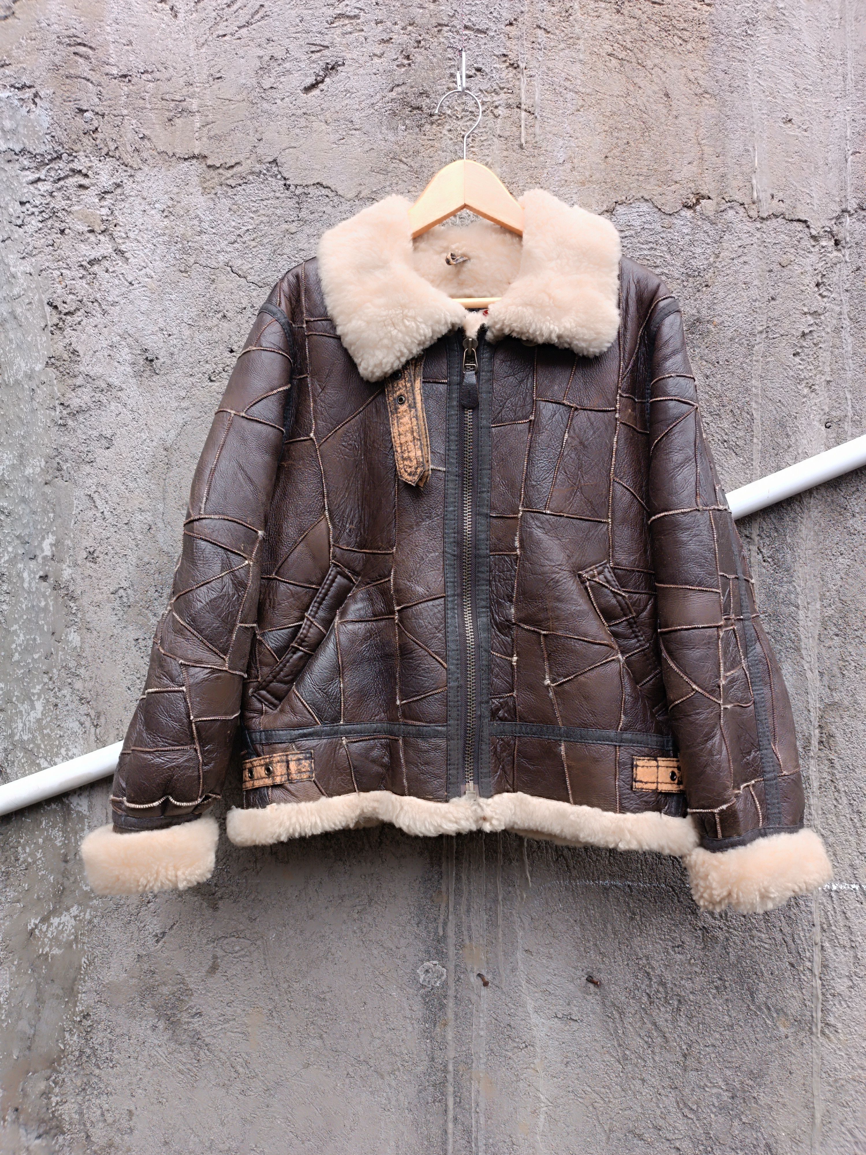 Vintage Vintage Rare B-3 B3 Leather Patchwork Flight Jacket Military Size US M / EU 48-50 / 2 - 1 Thumbnail