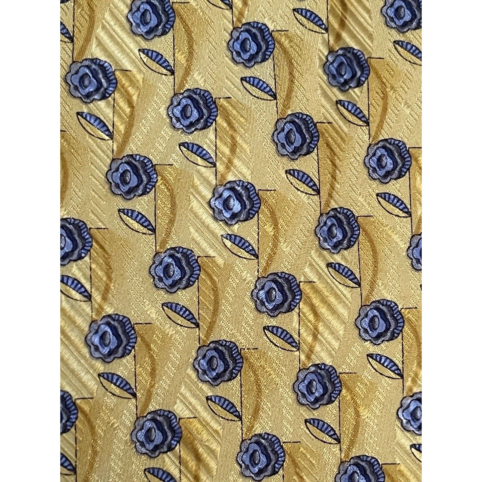 Jos. A. Bank Jos. A. Bank Gold Blue 100% Silk Made In Italy Size ONE SIZE - 9 Thumbnail