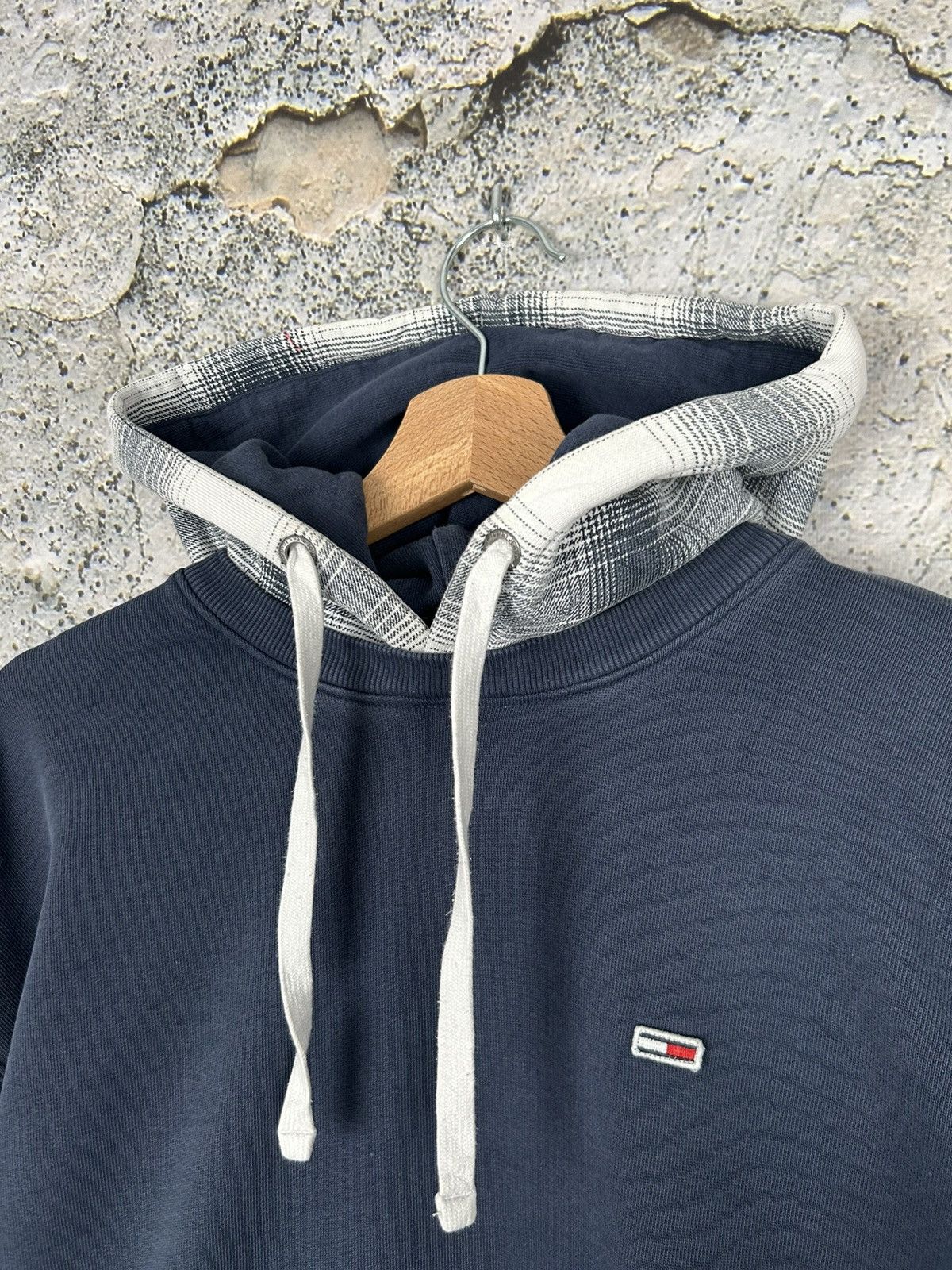 Tommy Hilfiger Vintage Tommy Hilfiger Boxy Fit Hoodie Streetwear Baggy y2k Size US M / EU 48-50 / 2 - 3 Thumbnail