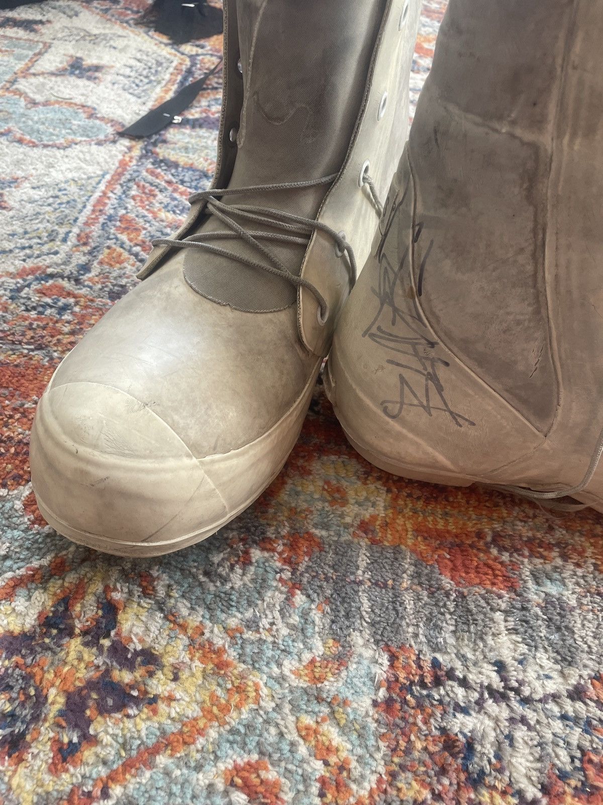 Other Military boots signed by bladee Size US 10 / EU 43 - 1 Thumbnail