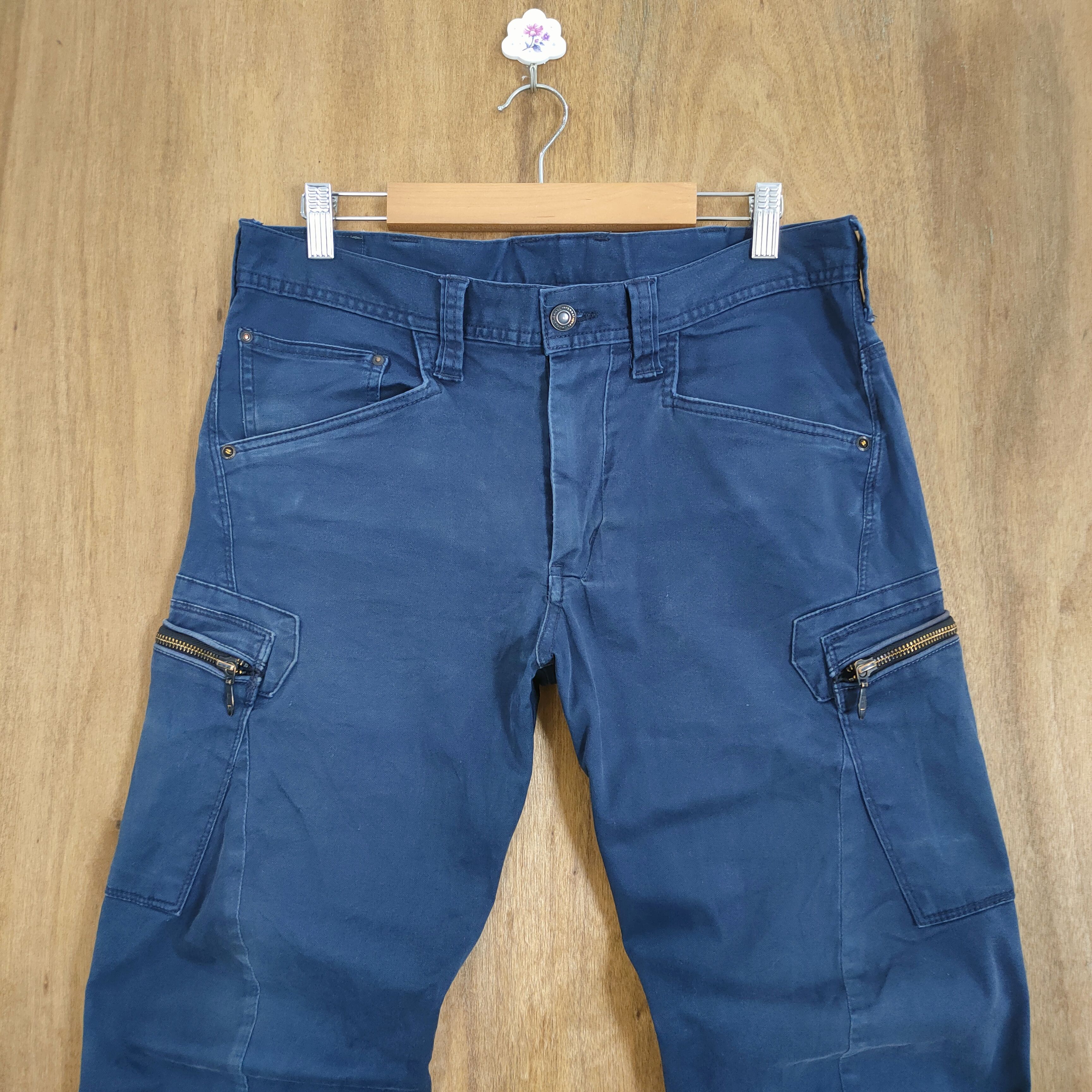 Japanese Brand VINTAGE JAPAN EVENRIVER DARK BLUE CARGO PANTS Size US 32 / EU 48 - 2 Thumbnail