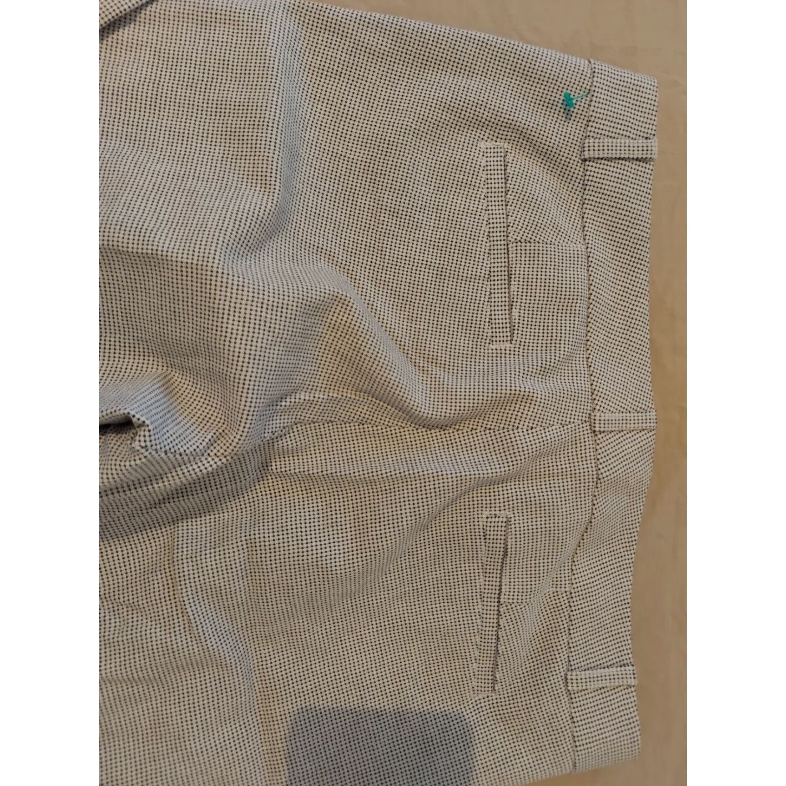 Banana Republic Banana Republic Dress Pants 10 Gray Womens Pants Regular Size 10 Gray Dress Pants Womens Mens? Size 32" / US 10 / IT 46 - 3 Thumbnail