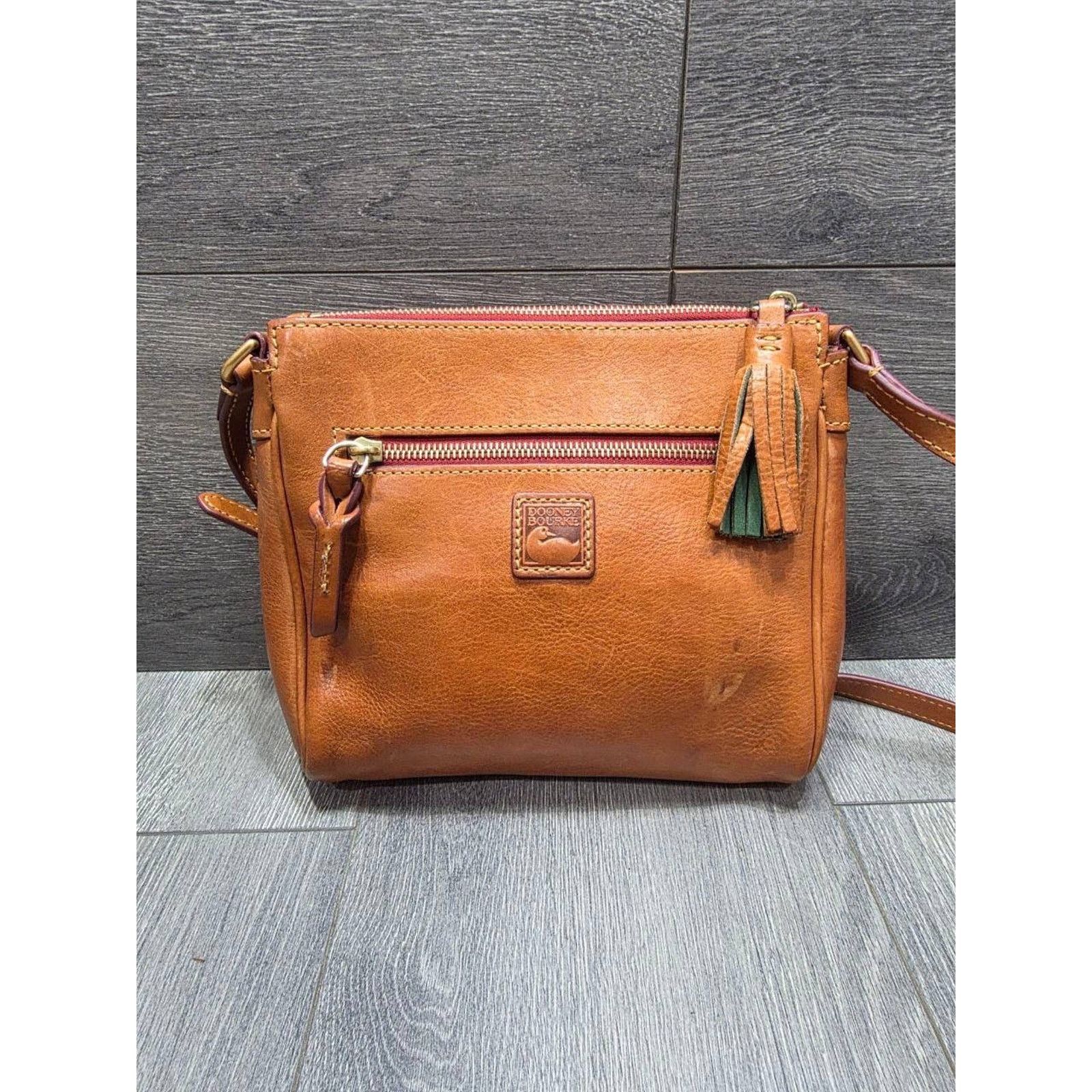 Dooney & Bourke Dooney & Bourke Brown Medium Leather Crossbody bag B000553 Size ONE SIZE - 2 Thumbnail