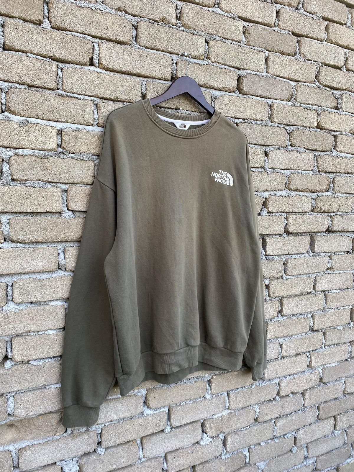 The North Face The North Face Crewneck Sweatshirt Plain Size US XL / EU 56 / 4 - 3 Thumbnail