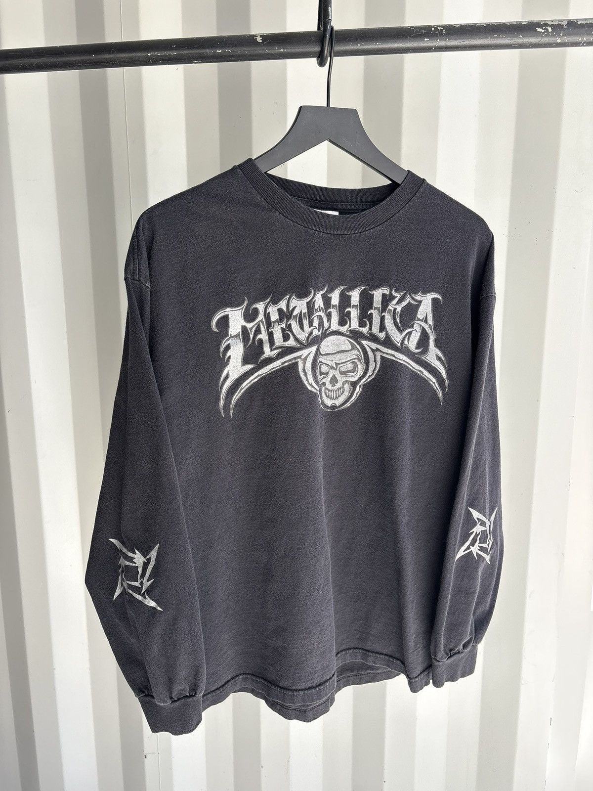 Band Tees Vintage Metallica Shirt Faded Distressed Grunge Band Size US XL / EU 56 / 4 - 1 Thumbnail