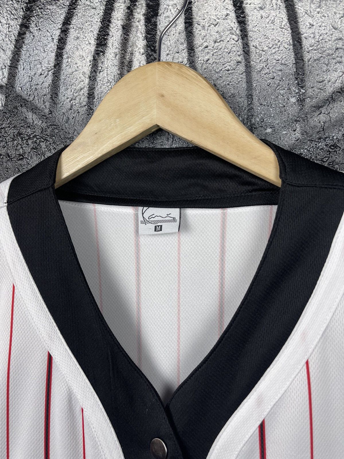 Karl Kani Karl Kani Y2K Embroidered Front Logo Button Up Jersey Shirt Men’s Size Medium Size US M / EU 48-50 / 2 - 5 Thumbnail