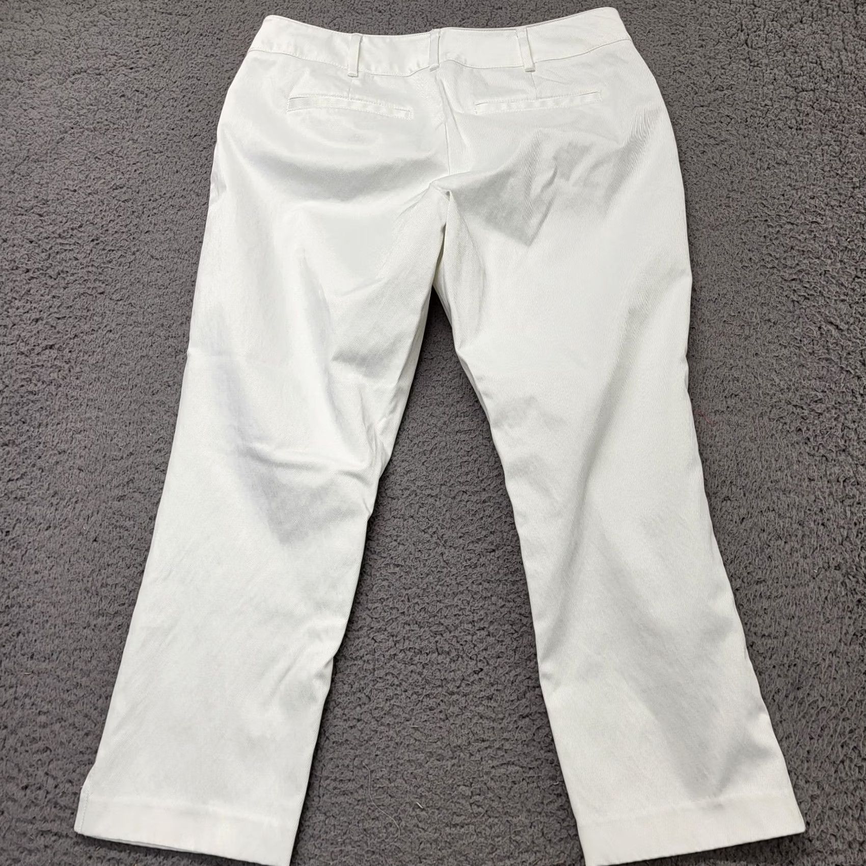 New York & Company Capri Pants Women's Size 8 White Stretch Crop Pockets Beach Date Night, Women's (Size 30) — image 3 of 6