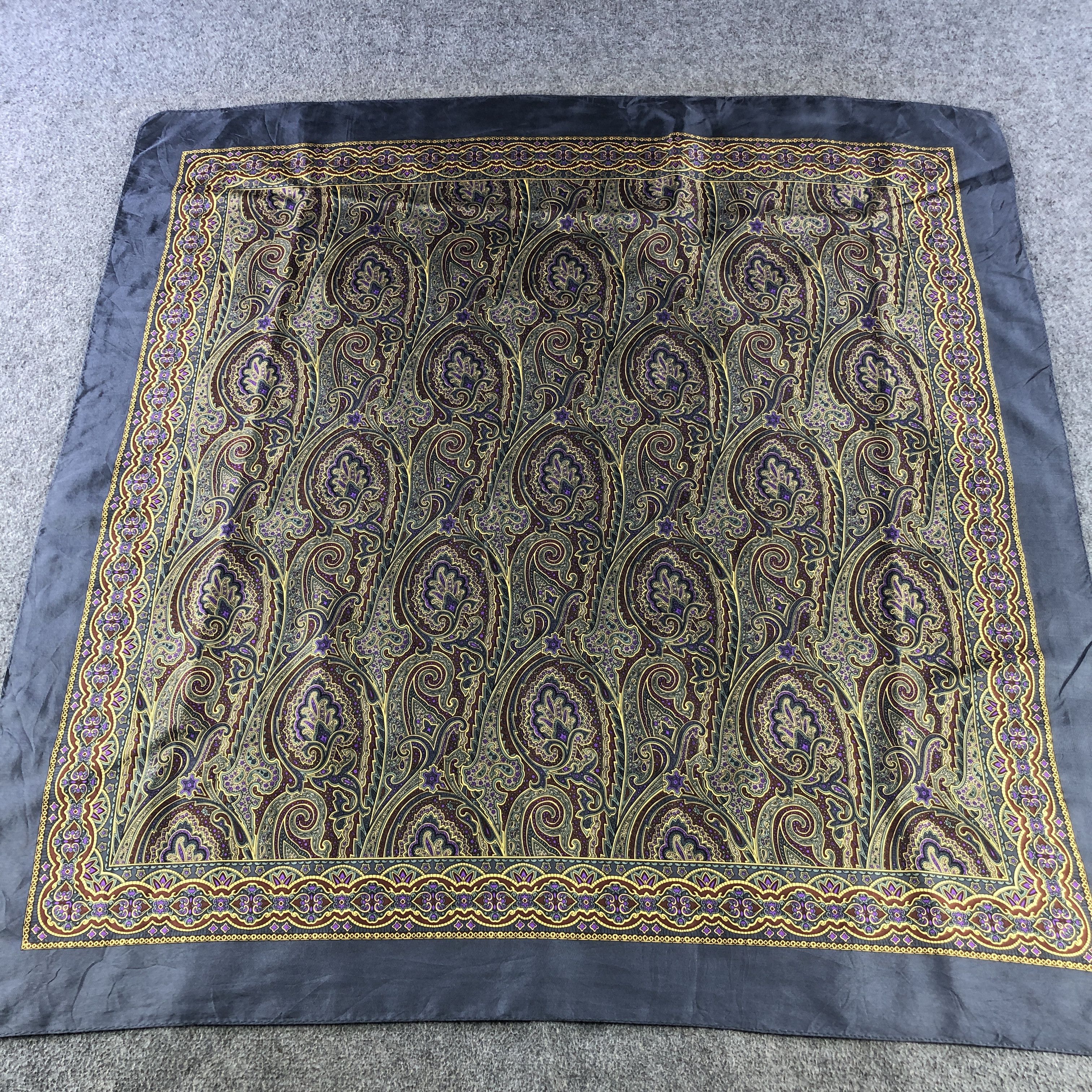 Vintage Vintage Luxury Paisley Silk Scarf M1363 Size ONE SIZE - 2 Thumbnail