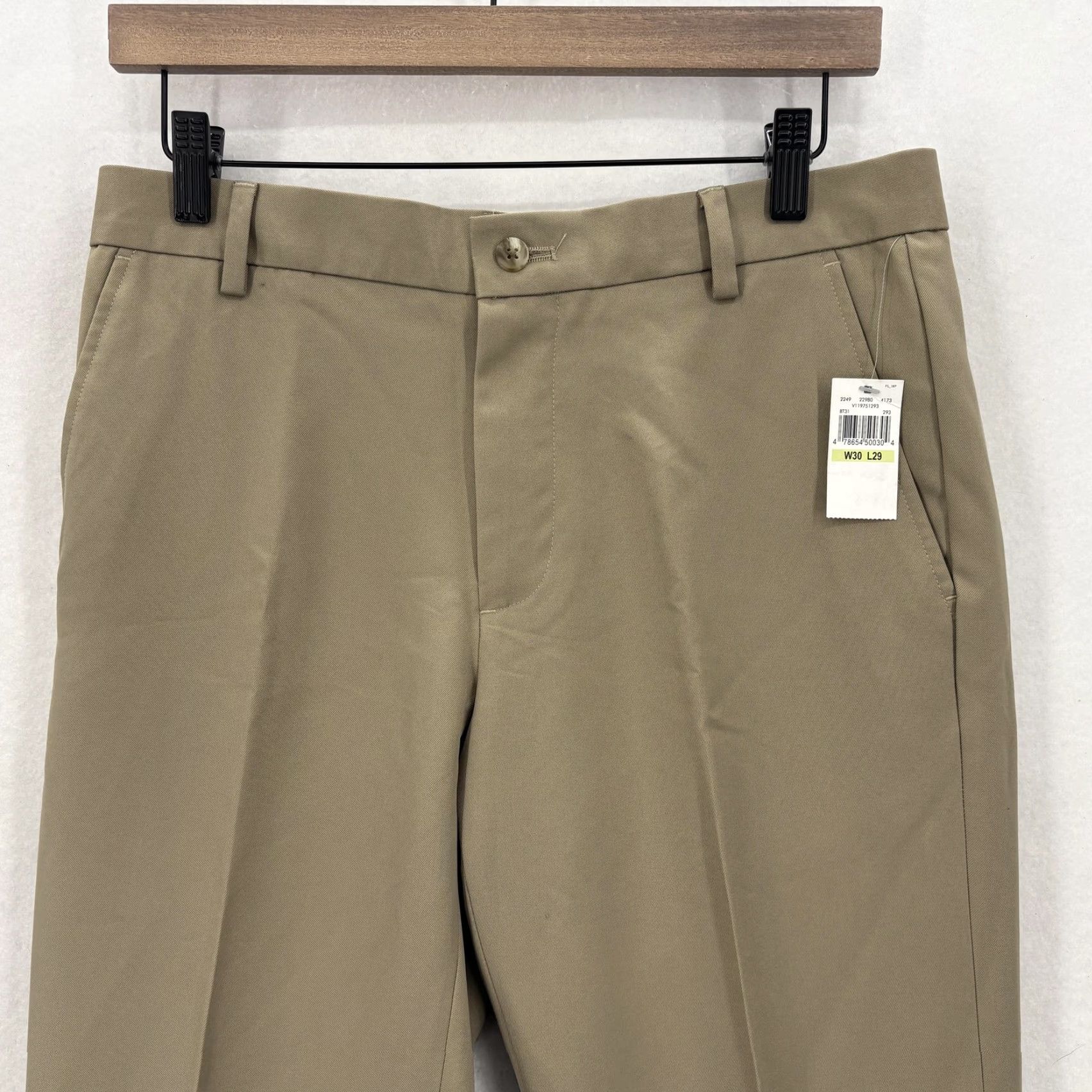 Van Heusen Van Heusen Traveler Dress Pants Mens 30x29 Beige Straight Fit Non Iron Workwear Size US 30 / EU 46 - 2 Thumbnail