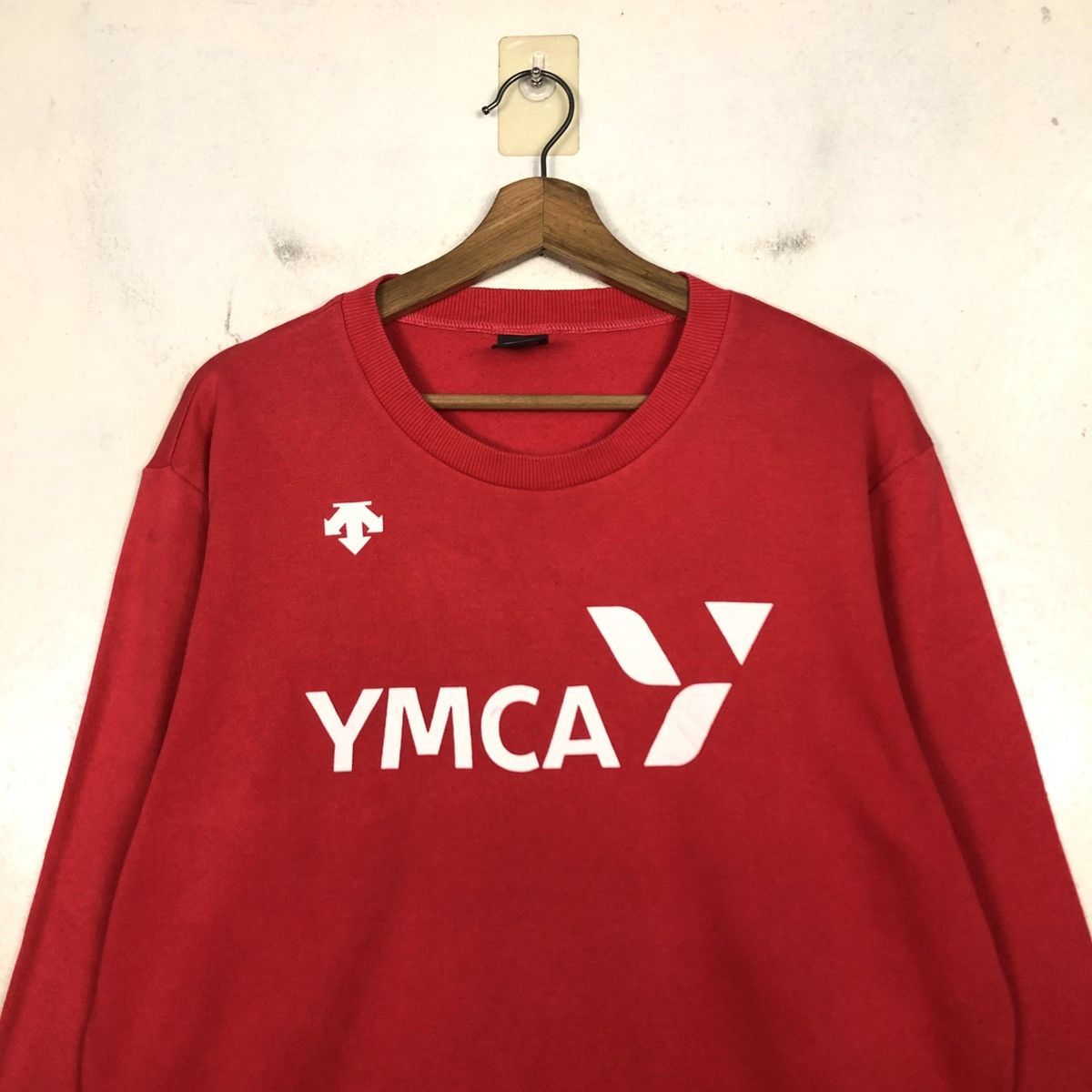 Japanese Brand 📌Vintage Sweatshirt Rich Red Descente Big Logo Size US L / EU 52-54 / 3 - 5 Thumbnail