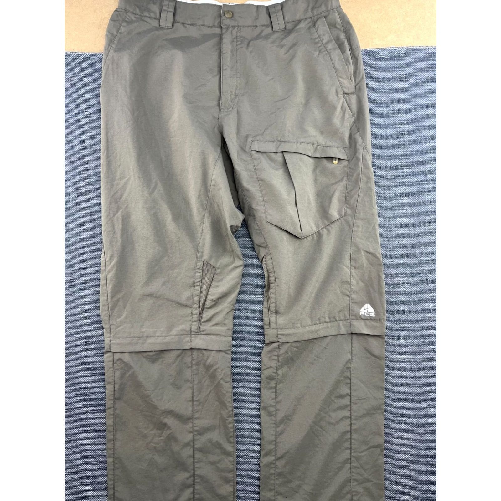 Nike ACG VINTAGE Nike ACG Pants Mens M Beige Transformer Cargo Baggy Size US 31 - 6 Thumbnail