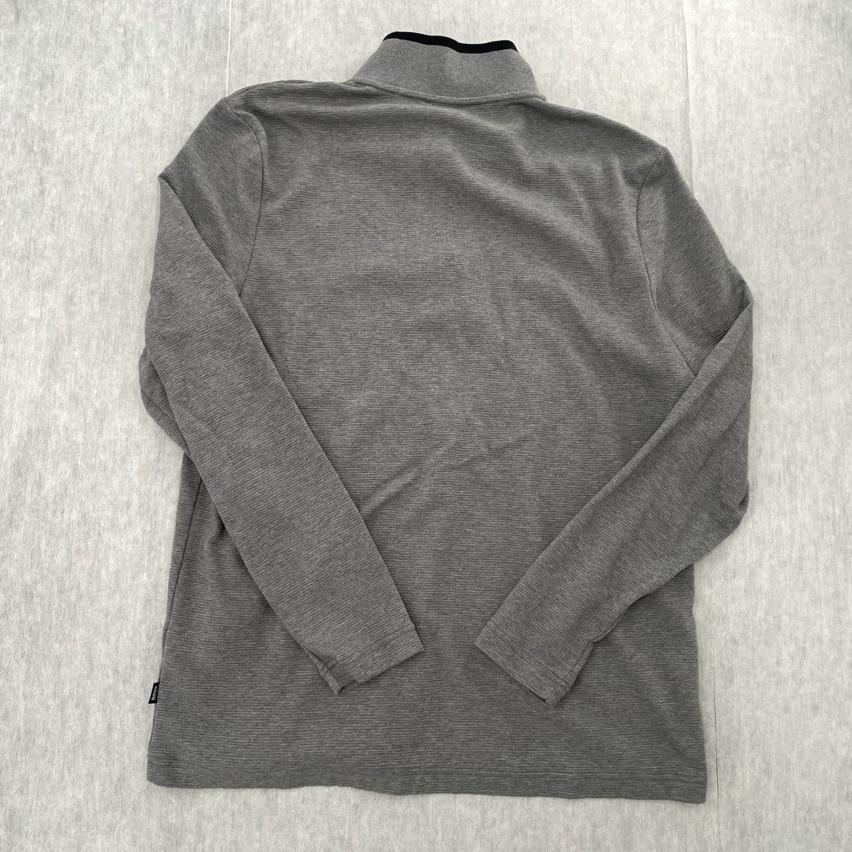 Hugo Boss VINTAGE Hugo Boss Pullover Sweater Adult XL Long Sleeve Solid Gray Logo 1/4 Zip Casual Mens Size US XL / EU 56 / 4 - 2 Thumbnail