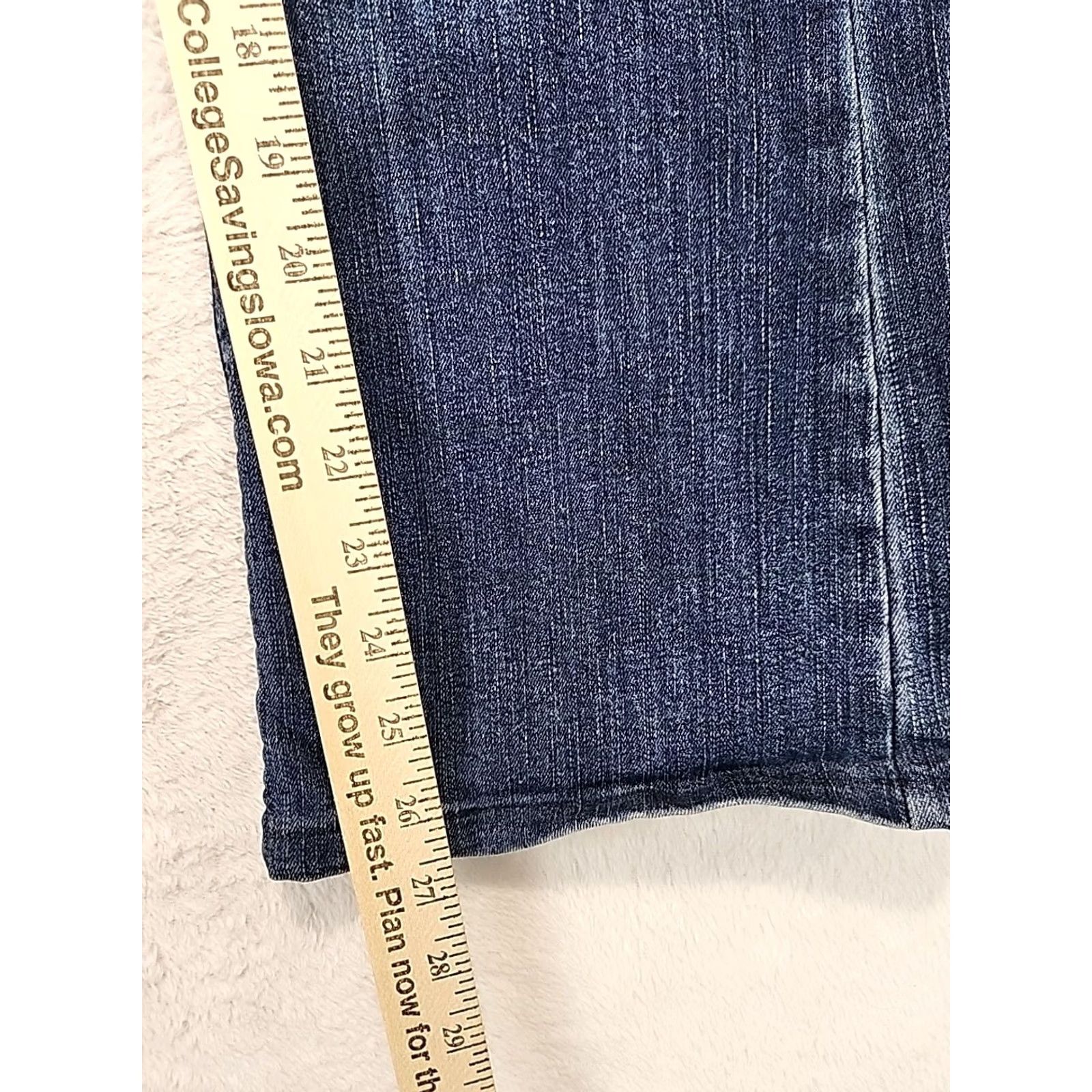 White House Black Market VINTAGE White House Black Market Jeans Womens 25 Noir Flare Leg Stretch Blue Denim Regular 5-Pocket Pattern Solid Medium Wash Size 42" / US 20 - 7 Thumbnail