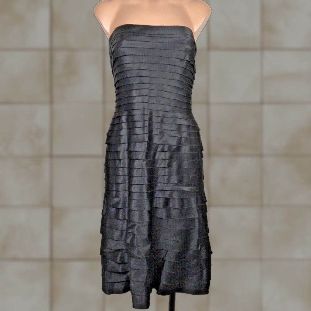 VTG Tadashi Shoji Black Ruffle Layered Tiered Formal Evening Cocktail Dress  Sleeveless Strapless Knee Length 10