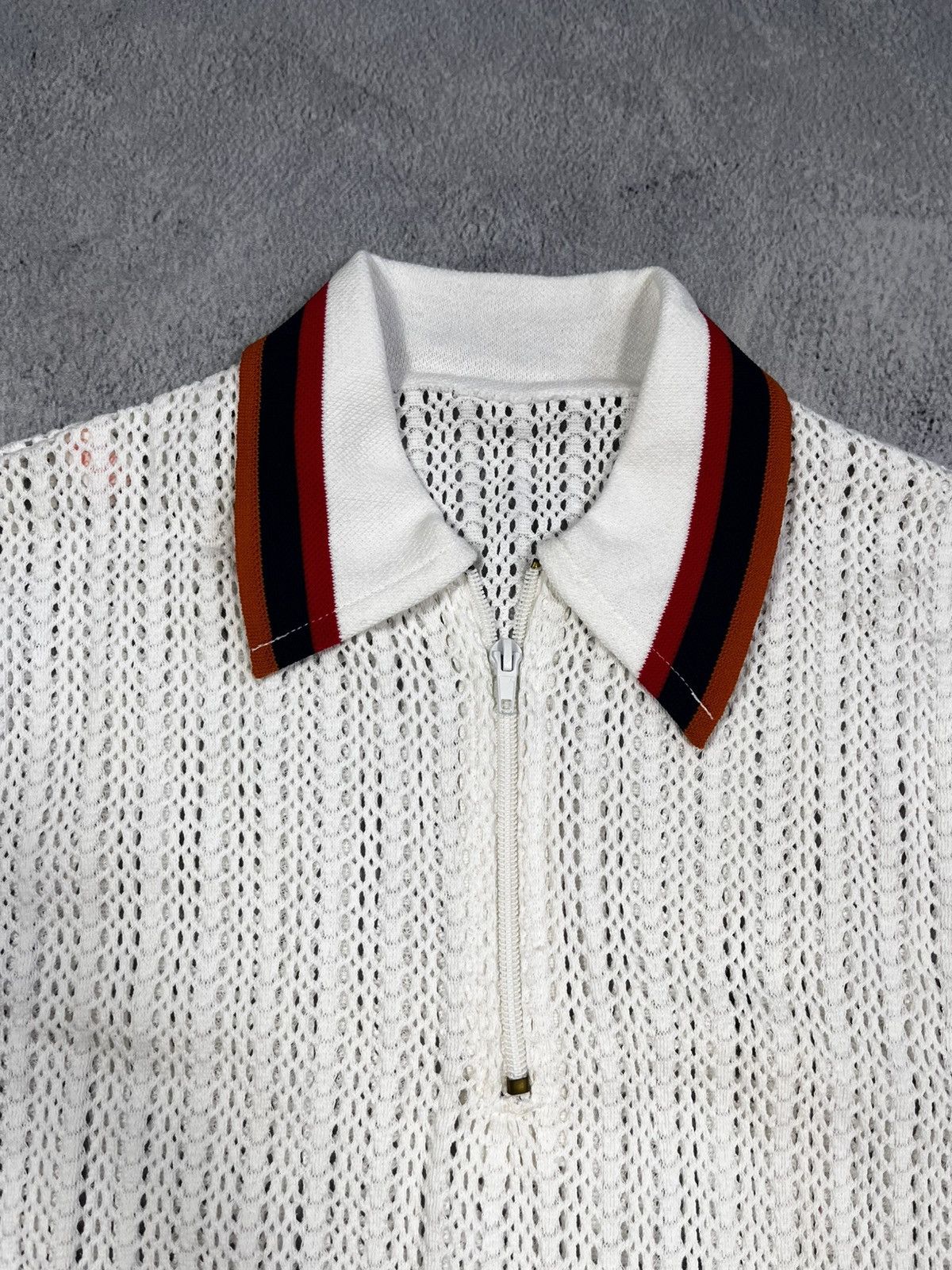 Vintage Vintage 90s Mesh golf tee polo old money style size M Size US M / EU 48-50 / 2 - 6 Thumbnail