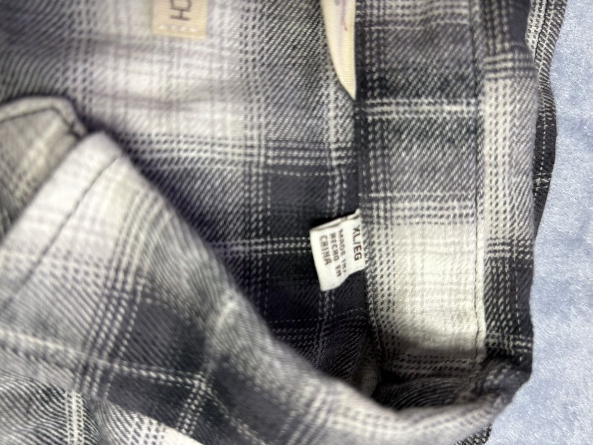 Vintage × Weatherproof Weatherproof Vintage Flannel Shirt Gray Black Plaid, Size XL Size XL / US 12-14 / IT 48-50 - 3 Thumbnail
