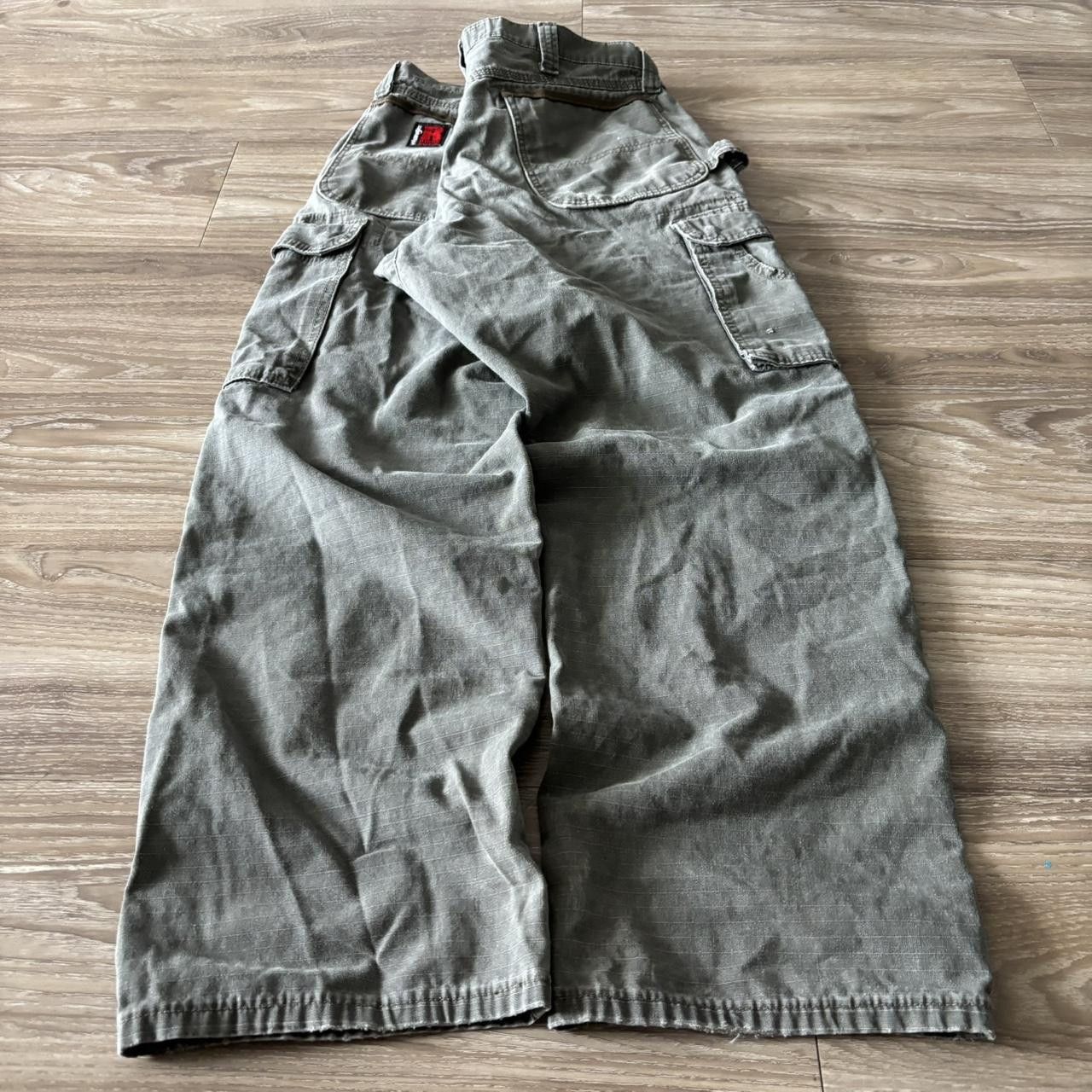 Vintage Crazy Vintage Y2K/2000s Khaki Green Workwear Skater Style Cargo Pants! 34x30 Size US 34 / EU 50 - 4 Thumbnail