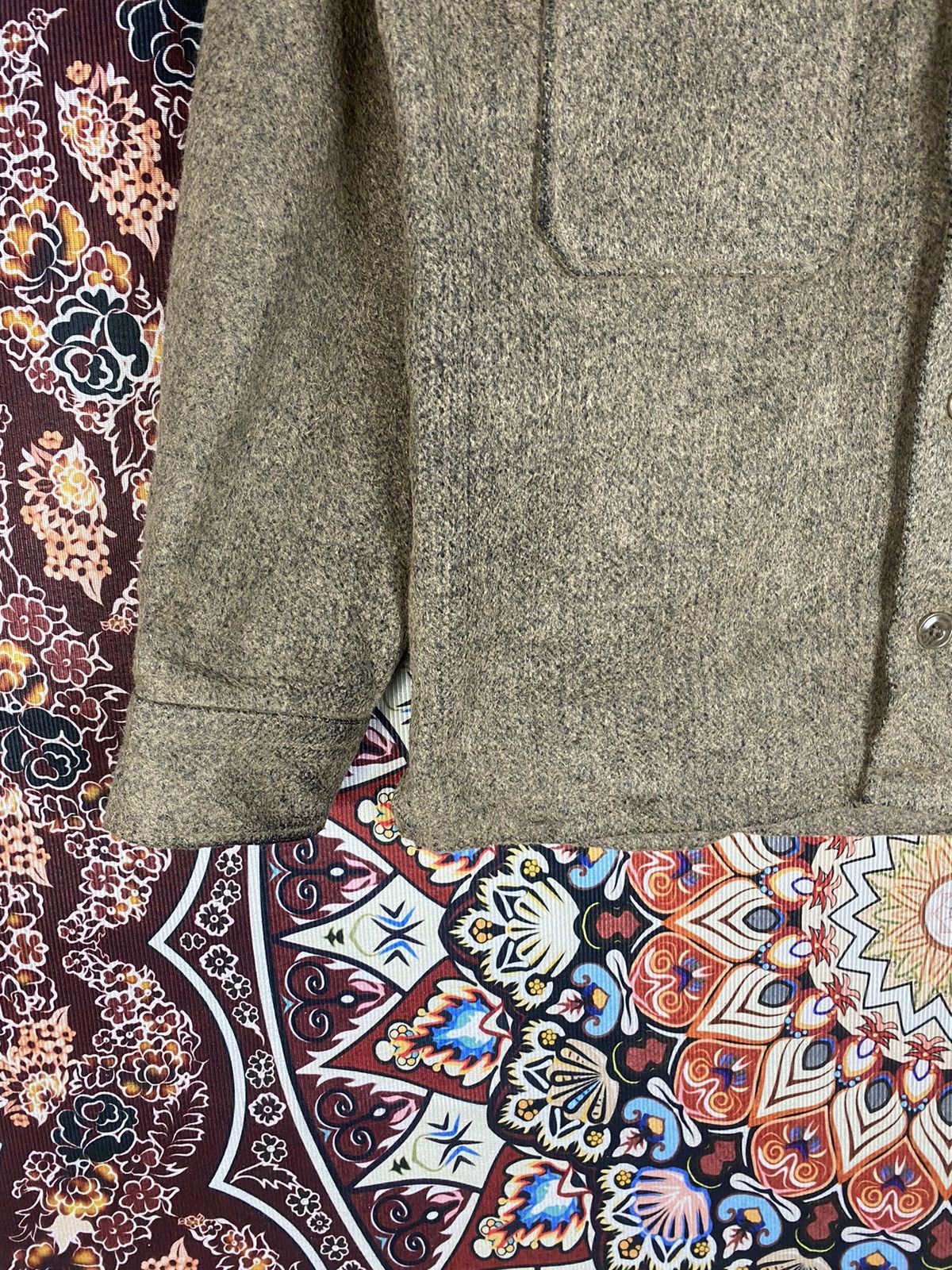 Japanese Brand × Uniqlo 2000s Uniqlo U Lameire Faded Wool Button up Shirt Size US M / EU 48-50 / 2 - 5 Thumbnail