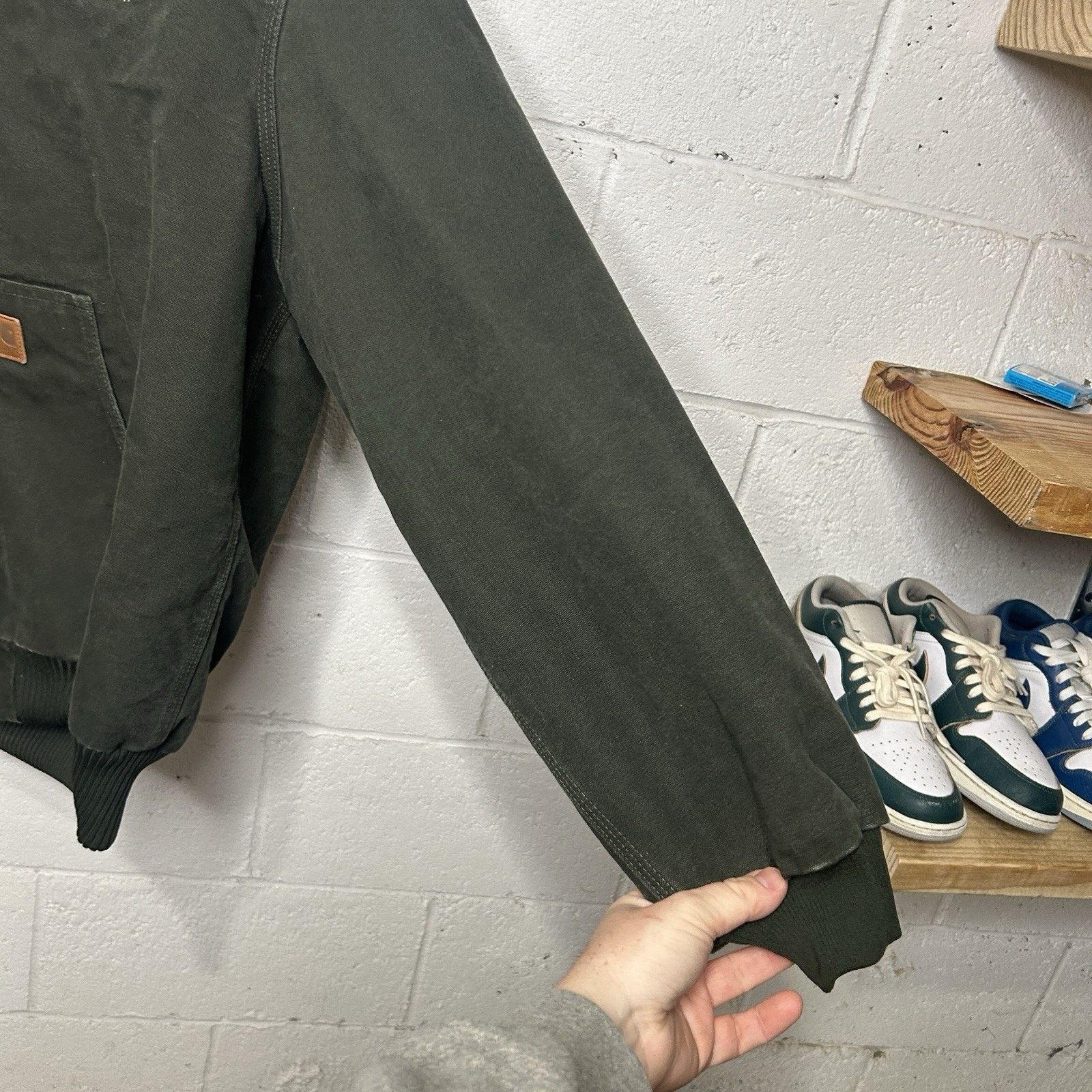 Carhartt Vintage Carhartt Quilted Hooded Active Jacket “Moss” J130 Size US XL / EU 56 / 4 - 8 Thumbnail