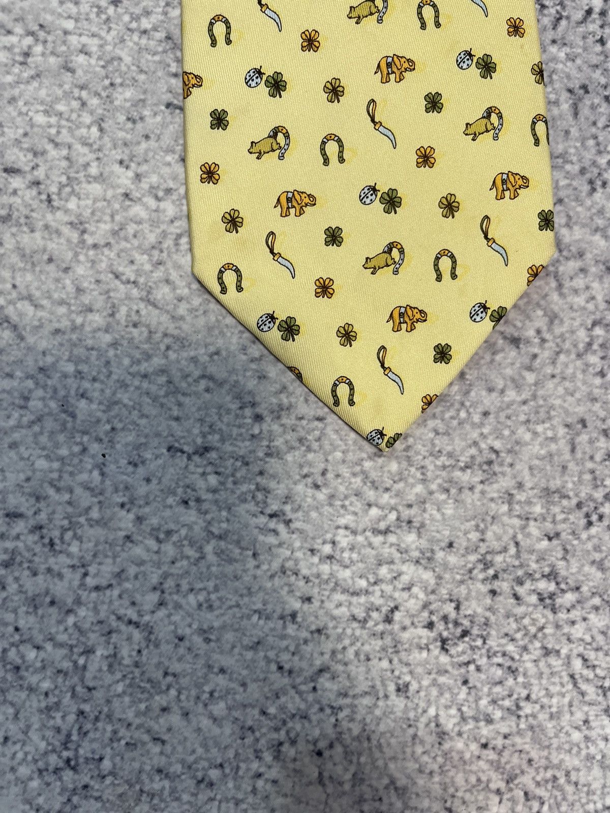 Salvatore Ferragamo Salvatore Ferragamo Tie 100% Silk Monogram Floral Animals Size ONE SIZE - 12 Thumbnail