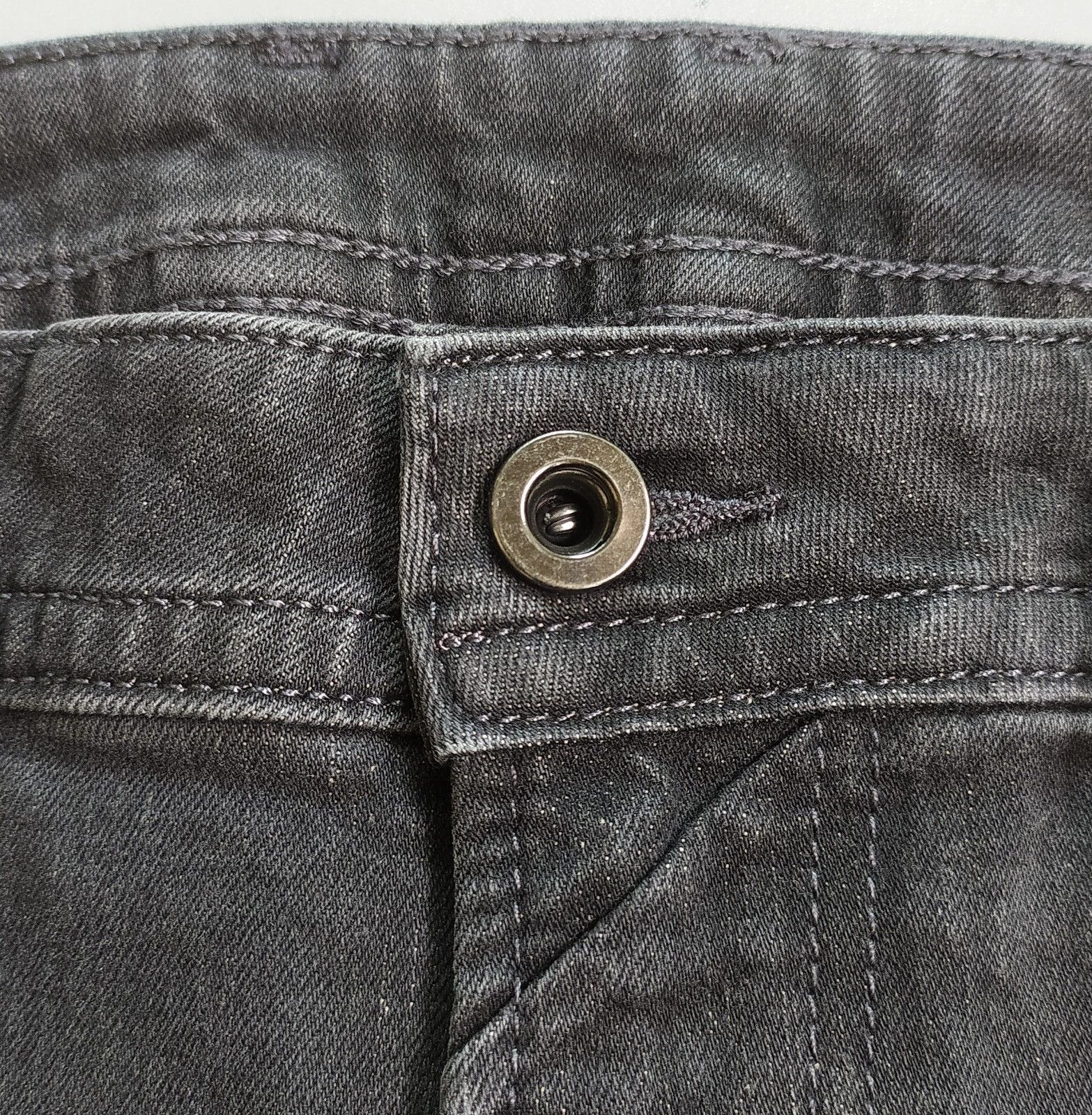 Diesel Diesel THOMMER-C L.32 MENS JEANS T/9799 Size US 36 / EU 52 - 3 Thumbnail
