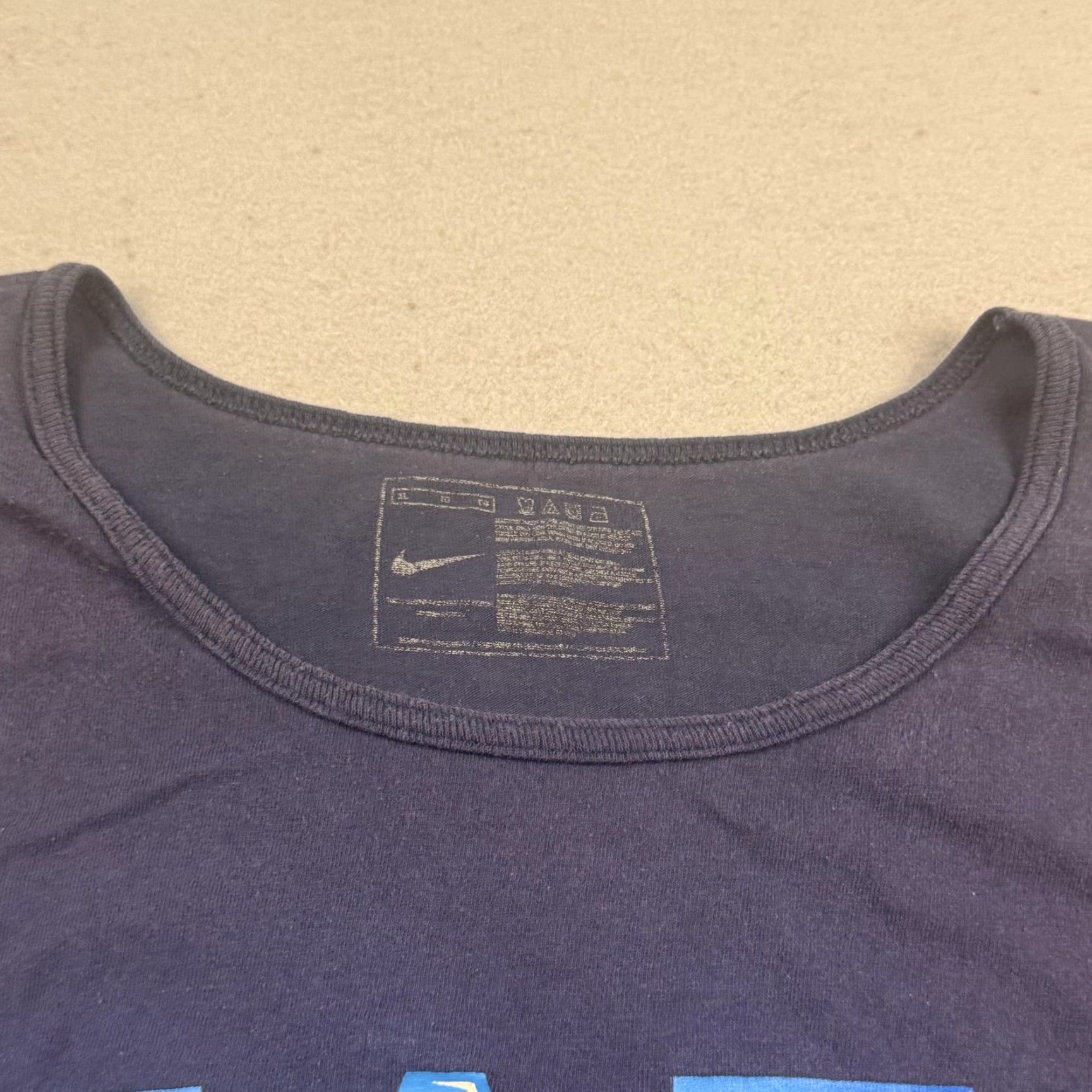 Nike Nike Tank Top Shirt Mens Large Navy Eat My Bubbles Graphic Sleeveless Athletic Size US L / EU 52-54 / 3 - 5 Thumbnail