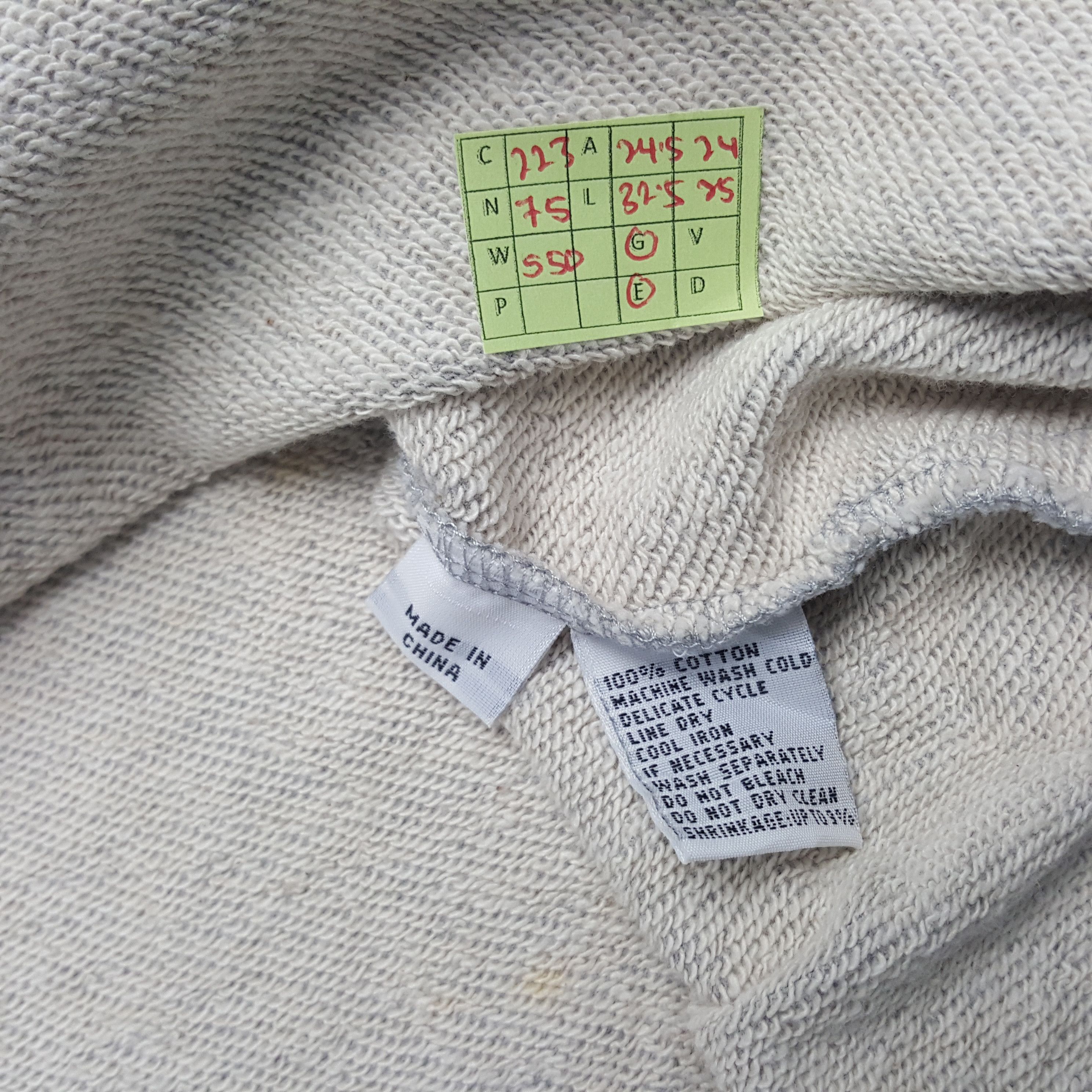 Vintage × Yves Saint Laurent Vintage Yves Saint Laurent Italian Brand Tshirt Size US XL / EU 56 / 4 - 8 Thumbnail