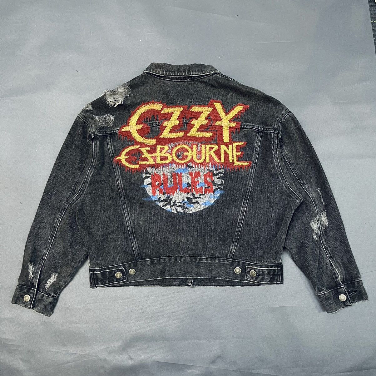 Designer × Pelle Pelle OZZY OSBOURNE x PULL & BEAR DISTRESSED DENIM JACKET Size US XL / EU 56 / 4 - 2 Thumbnail