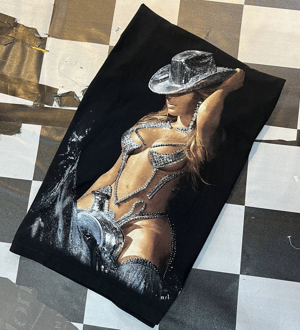 Vintage BEYONCE WORLD TOUR Size US XXL / EU 58 / 5 - 6 Thumbnail