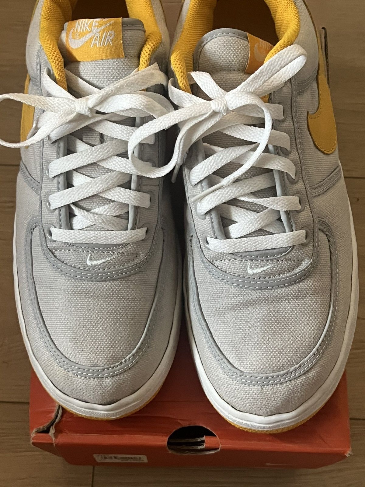 Nike Air force 1 Size US 9.5 / EU 42-43 - 2 Thumbnail