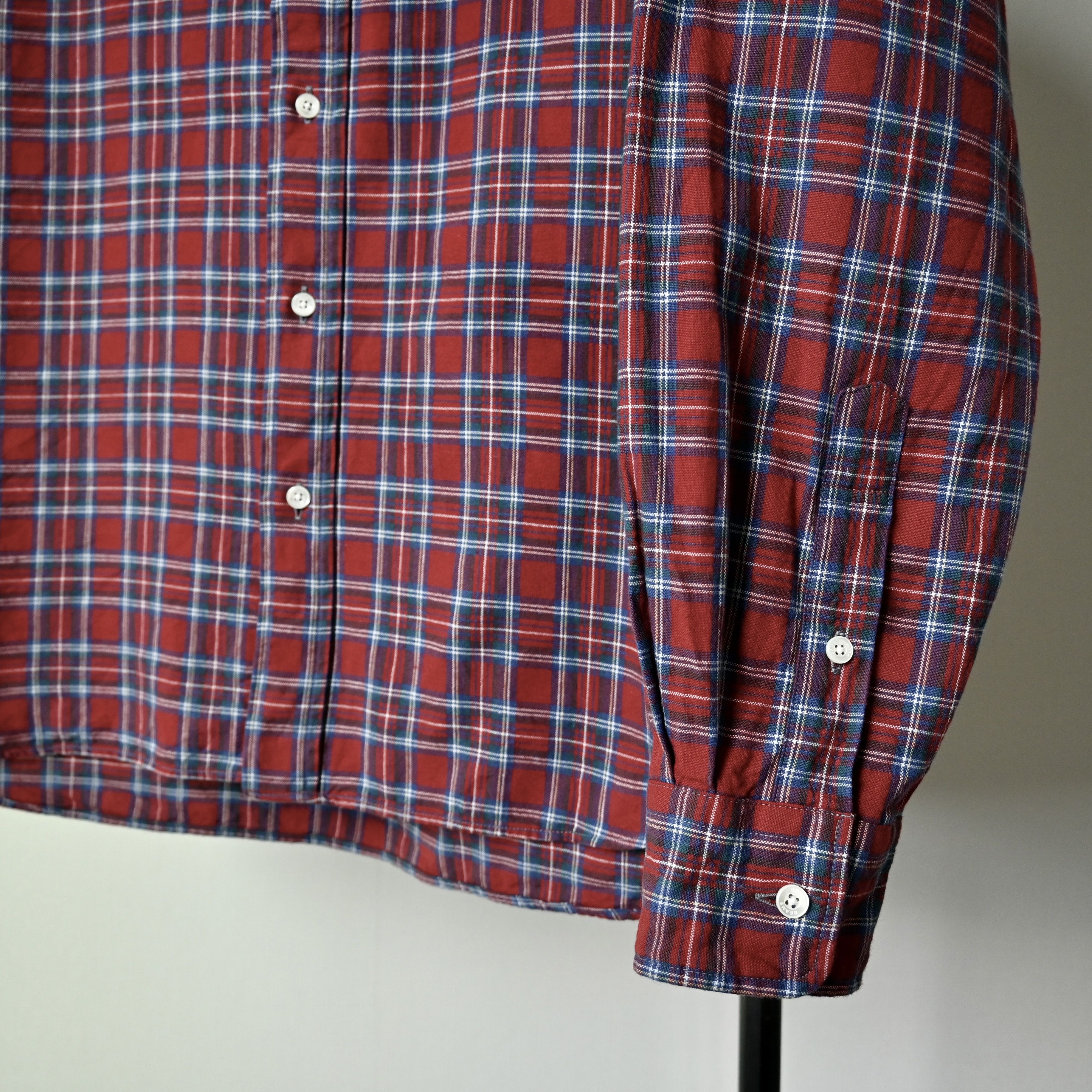 Beams Plus BEAMS Plus red tartan Oxford BD shirt, made in Japan Size US M / EU 48-50 / 2 - 8 Thumbnail
