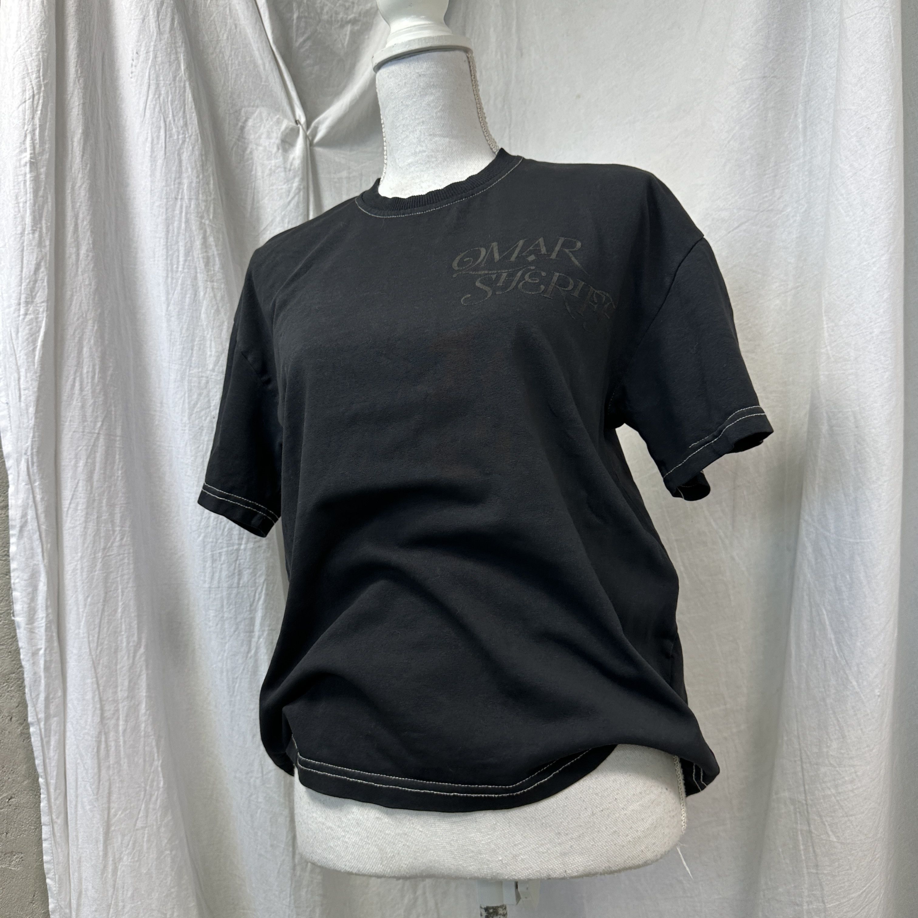 Vintage Vintage Streetwear Casual Oman Sheriff Merch T-shirt Y2K Size US S / EU 44-46 / 1 - 1 Thumbnail