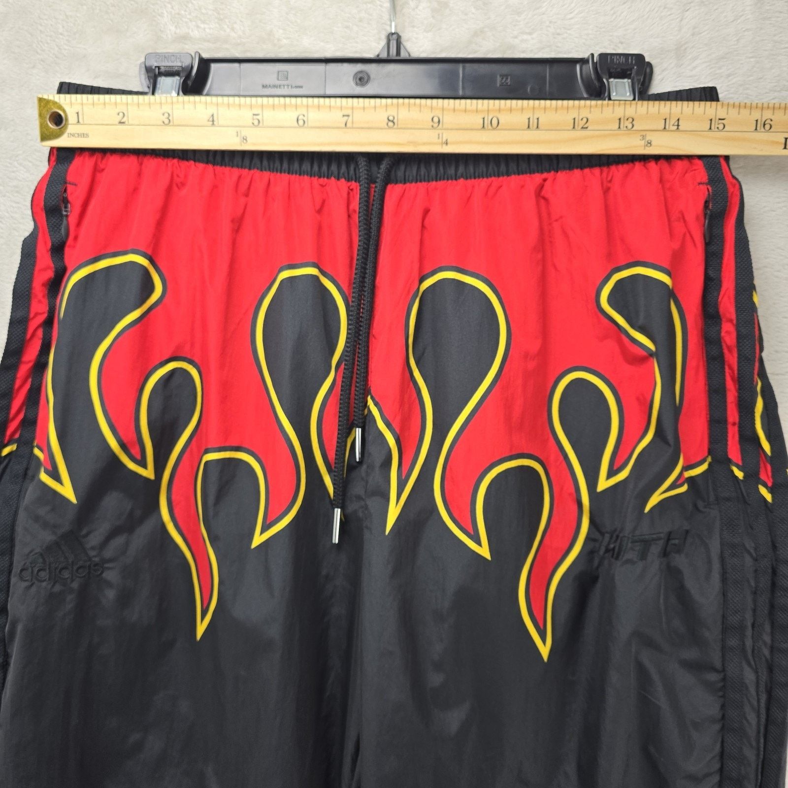 Adidas Kith x adidas Football Flame Pant Stadium Medium Windbreaker Size US 30 / EU 46 - 17 Thumbnail