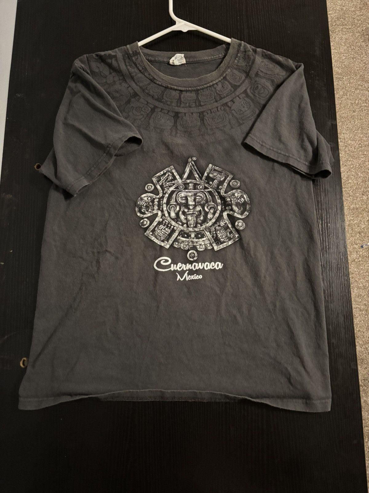 Other Yazbek Gray Graphic T-Shirt Mens Size Small Great Condition Size US S / EU 44-46 / 1 - 1 Thumbnail