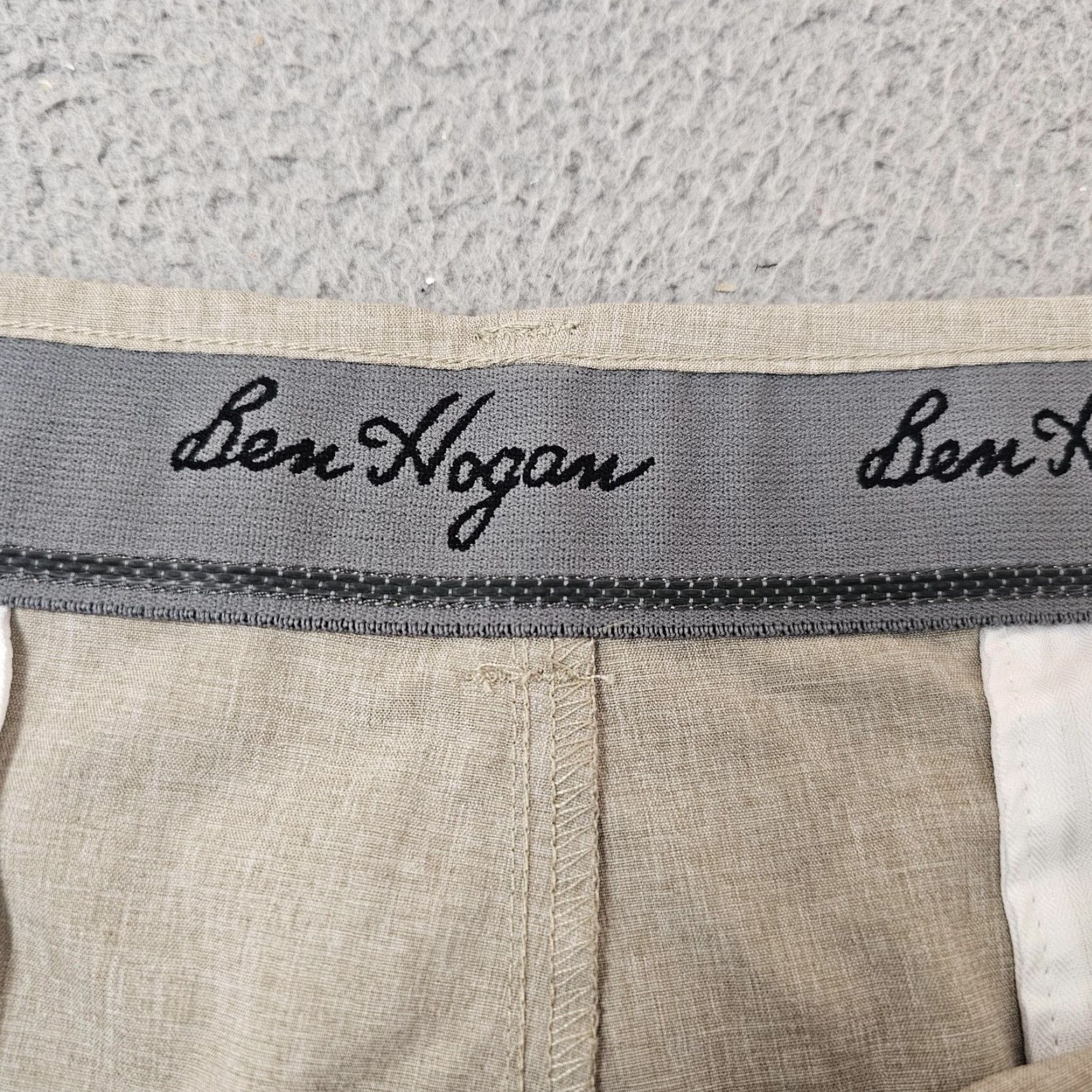 Hogan Ben Hogan Shorts Mens 46 Khaki Heather Performance Golf Classic Flat Front New Size US 30 / EU 46 - 2 Thumbnail