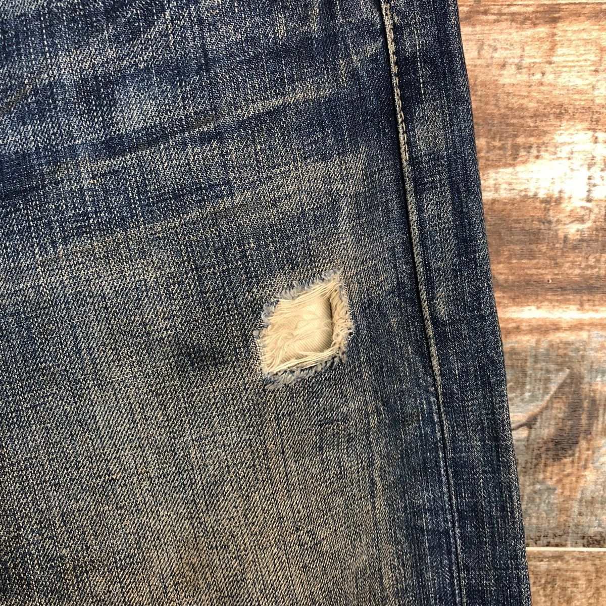 Levi's Levis 501 Blue Distressed ripped Denim jeans Pants #A2606 Size US 32 / EU 48 - 10 Thumbnail