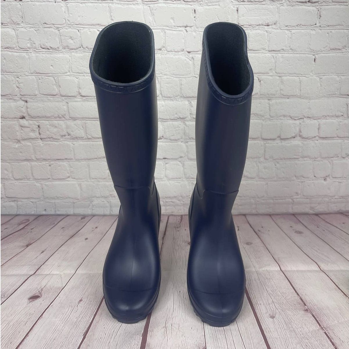 Ugg Shelby Matte Navy Rain Boots Women's Size S/N 1098249
