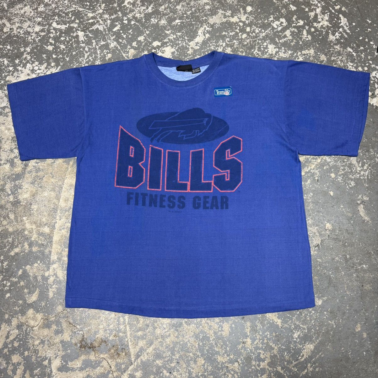 Other Vintage Buffalo Bills Fitness Gear 1995 NFL Blue Tshirt Size US XL / EU 56 / 4 - 1 Thumbnail