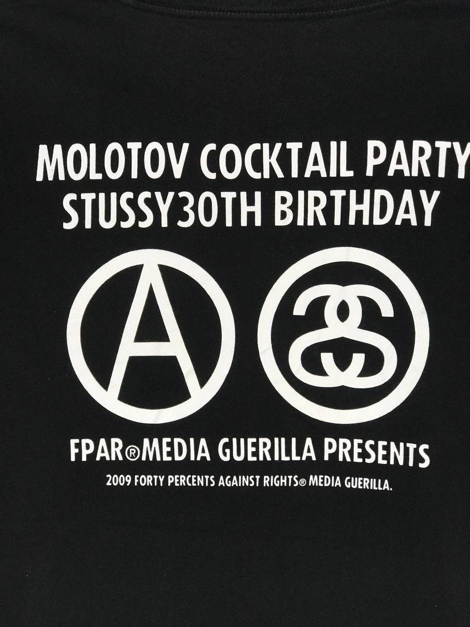 FPAR × Stussy 2009 media guerrilla forty percent against right Size US M / EU 48-50 / 2 - 6 Thumbnail