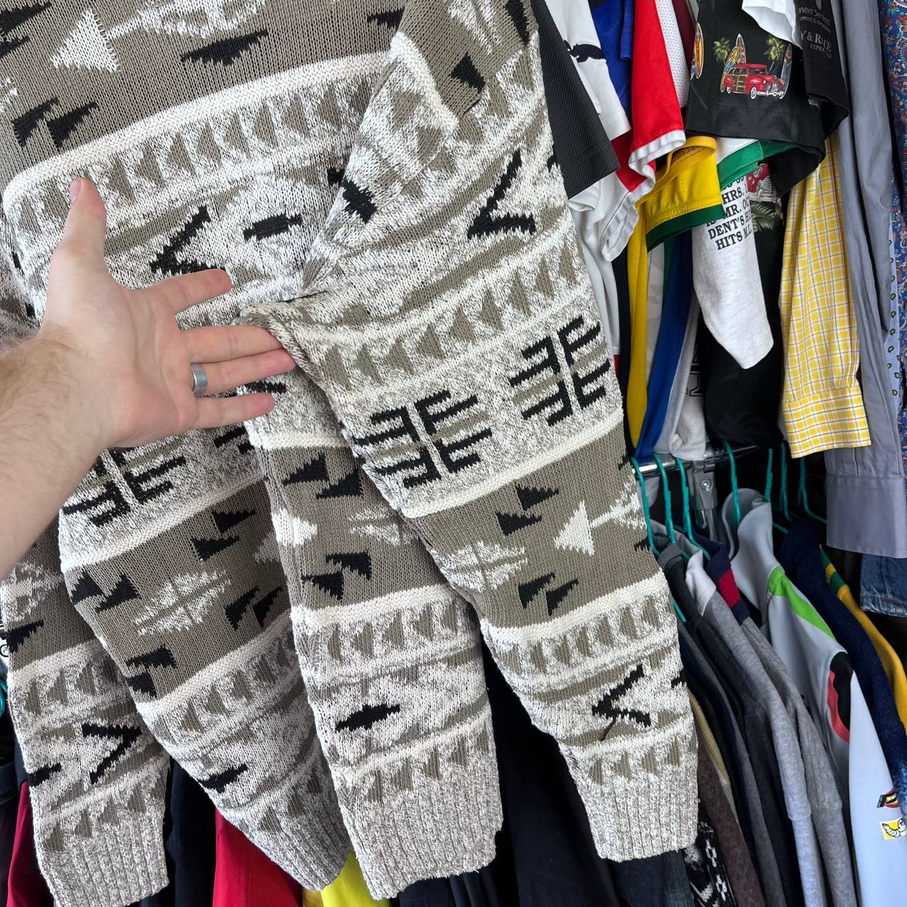 Tundra Canada Vintage 90s Tundra Canada Wool Knit Sweater Pullover Size US L / EU 52-54 / 3 - 7 Thumbnail